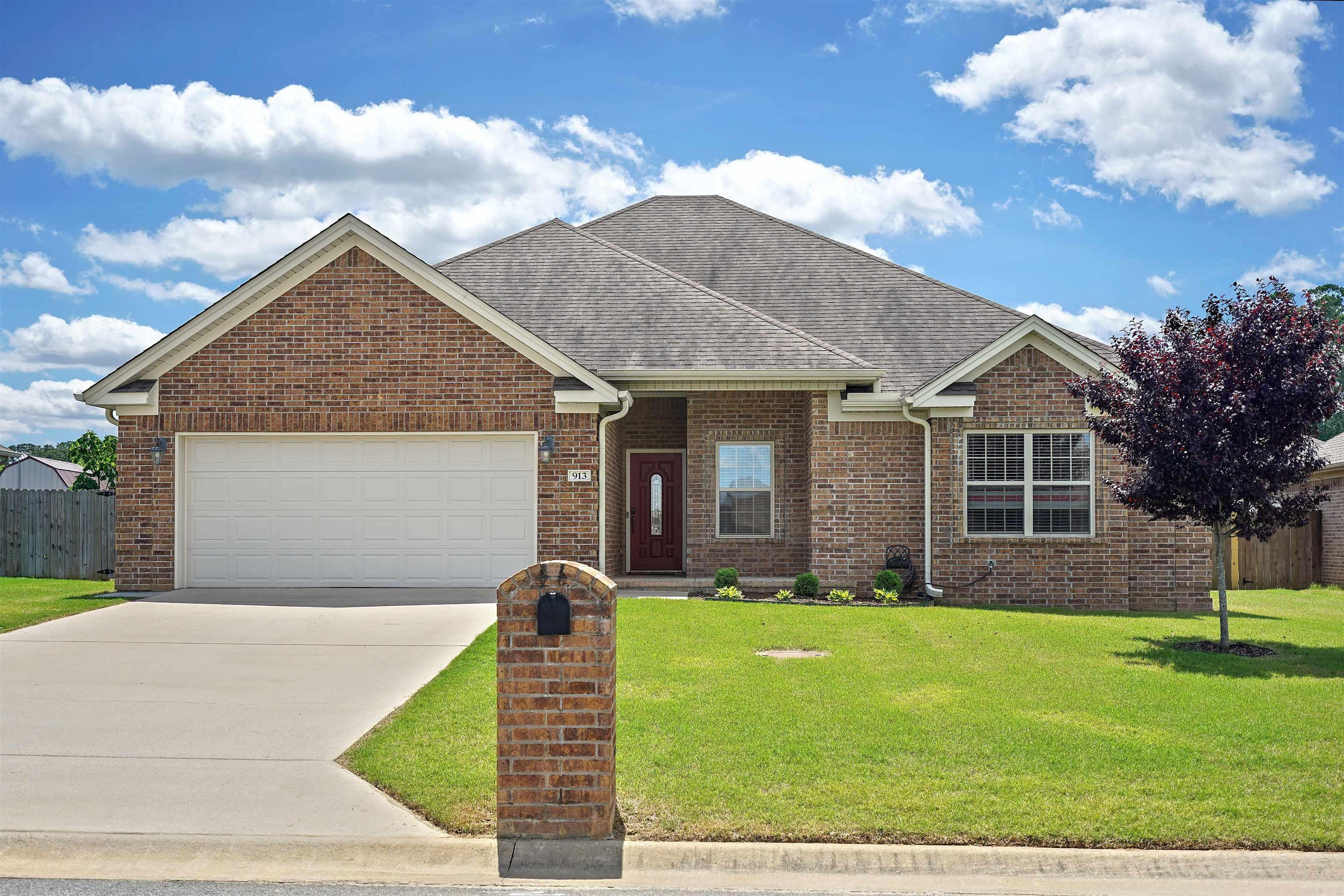 JAXON TERRACE - Residential