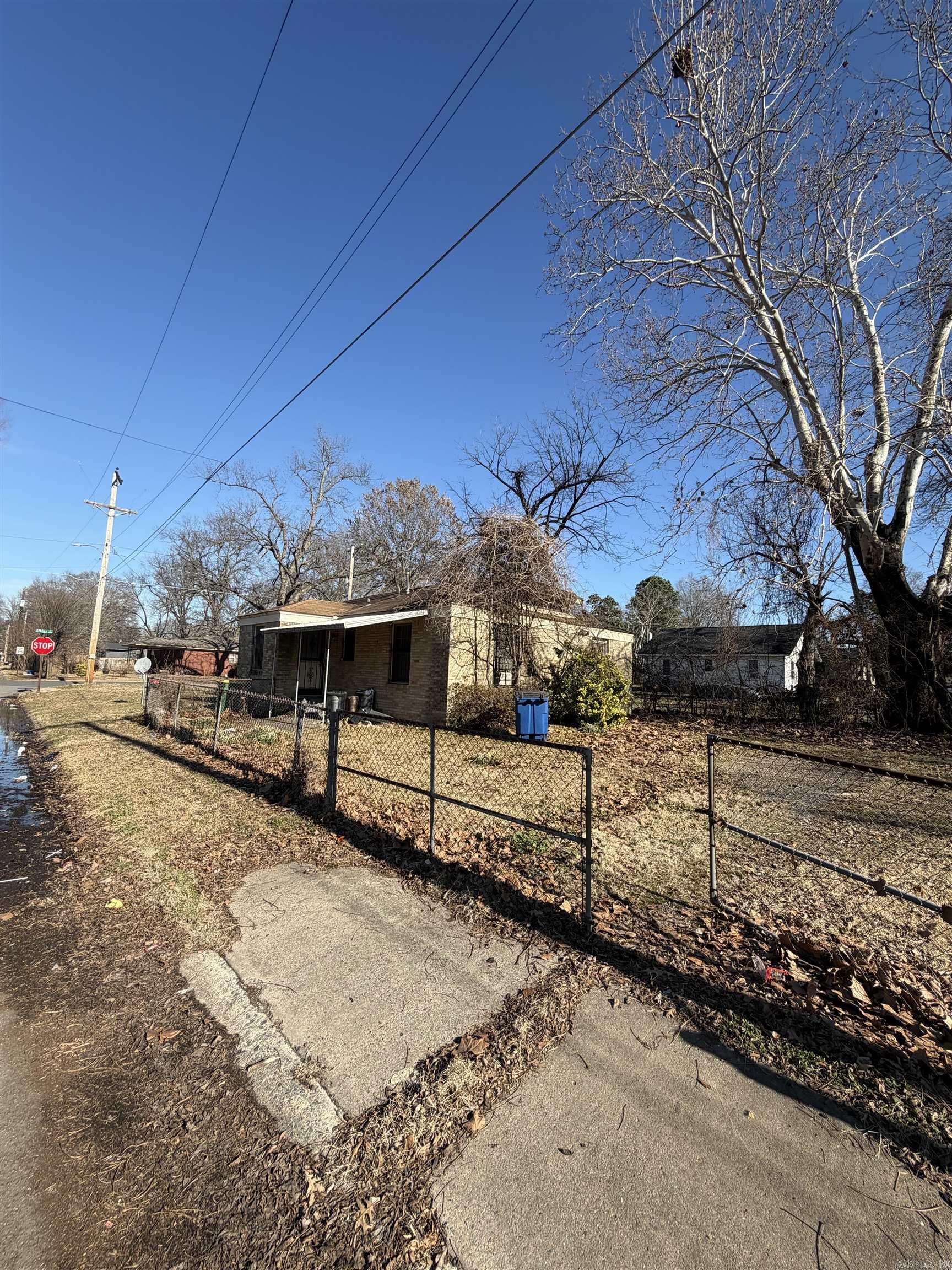 ATKINS JOHN L SCHOOL - Residential