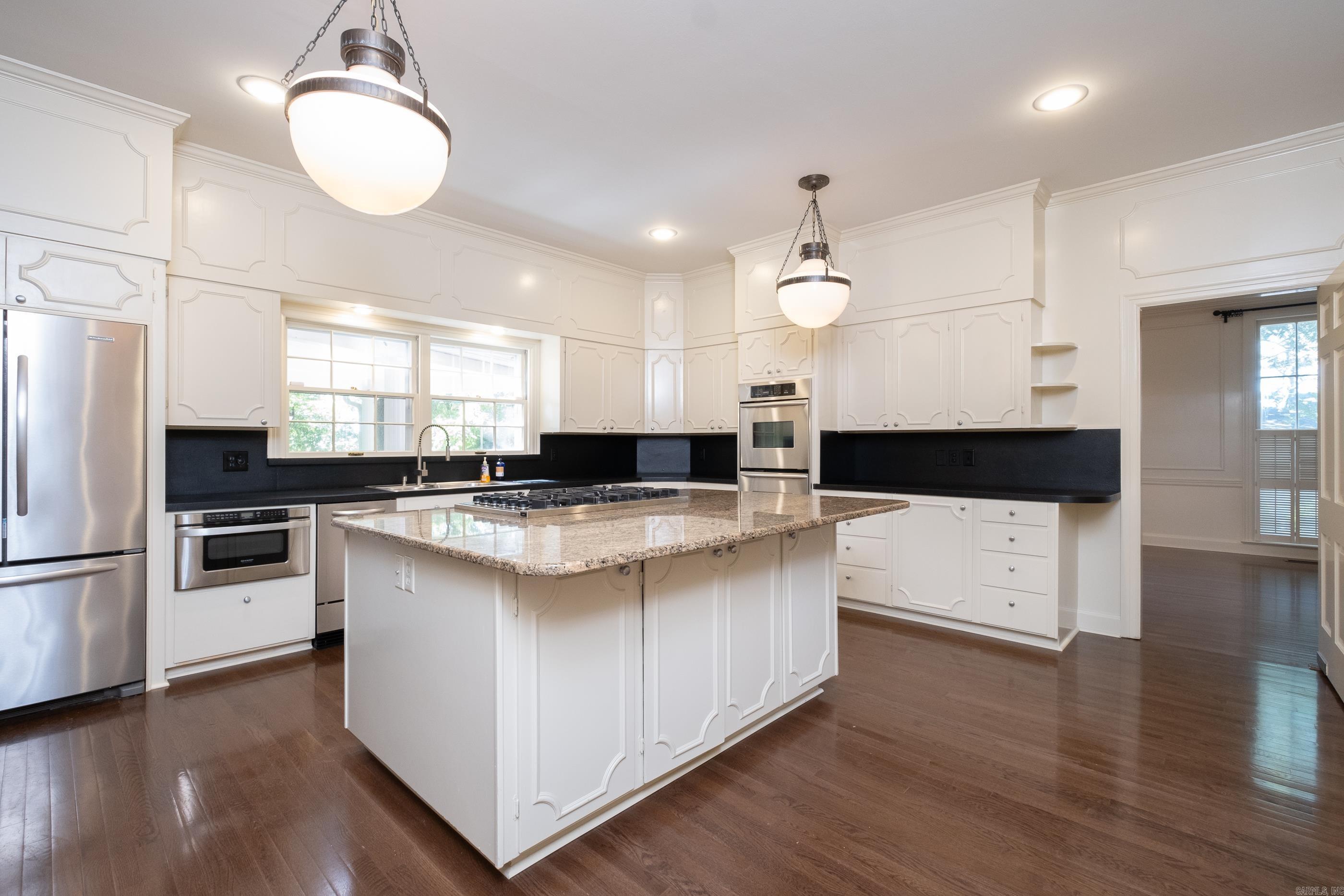 SHANNON HILLS EAST - Residential