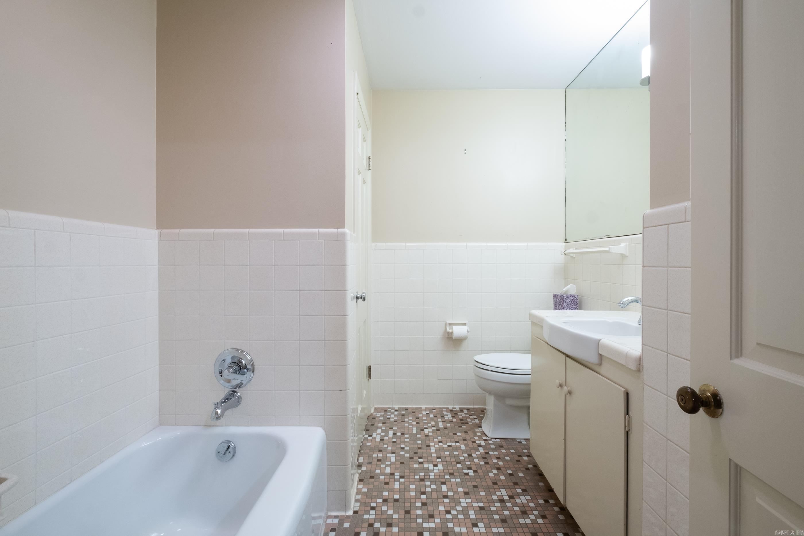 SHANNON HILLS EAST - Residential