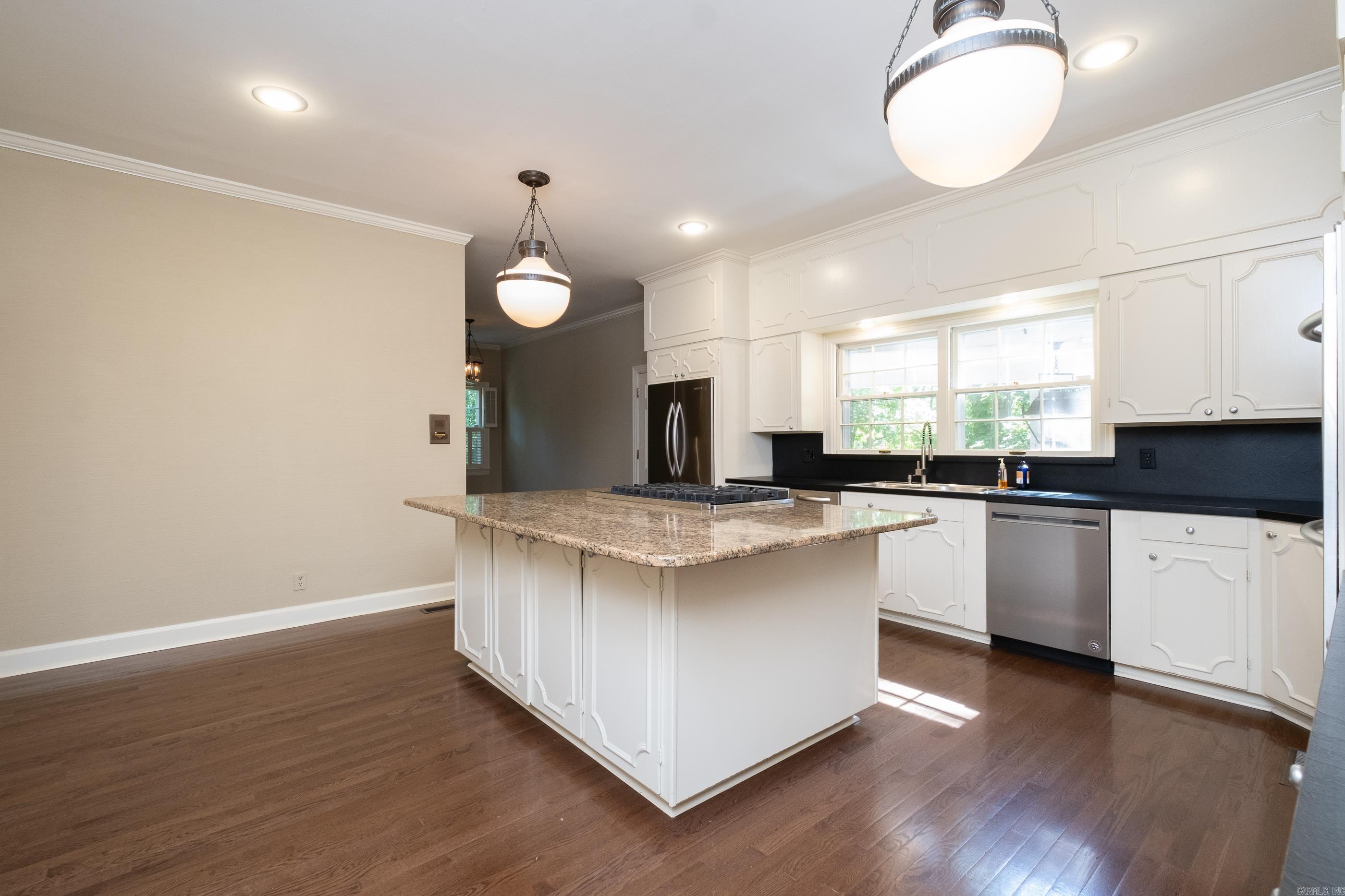 SHANNON HILLS EAST - Residential