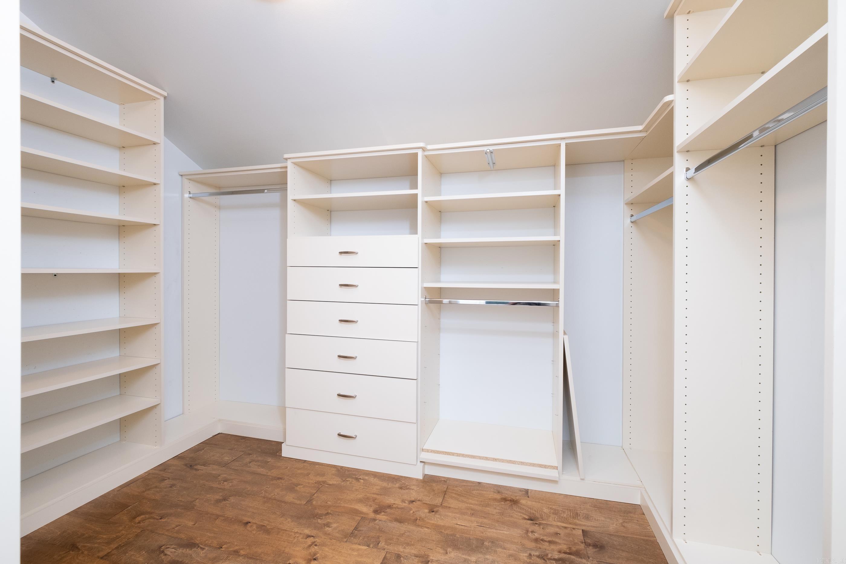 SHANNON HILLS EAST - Residential