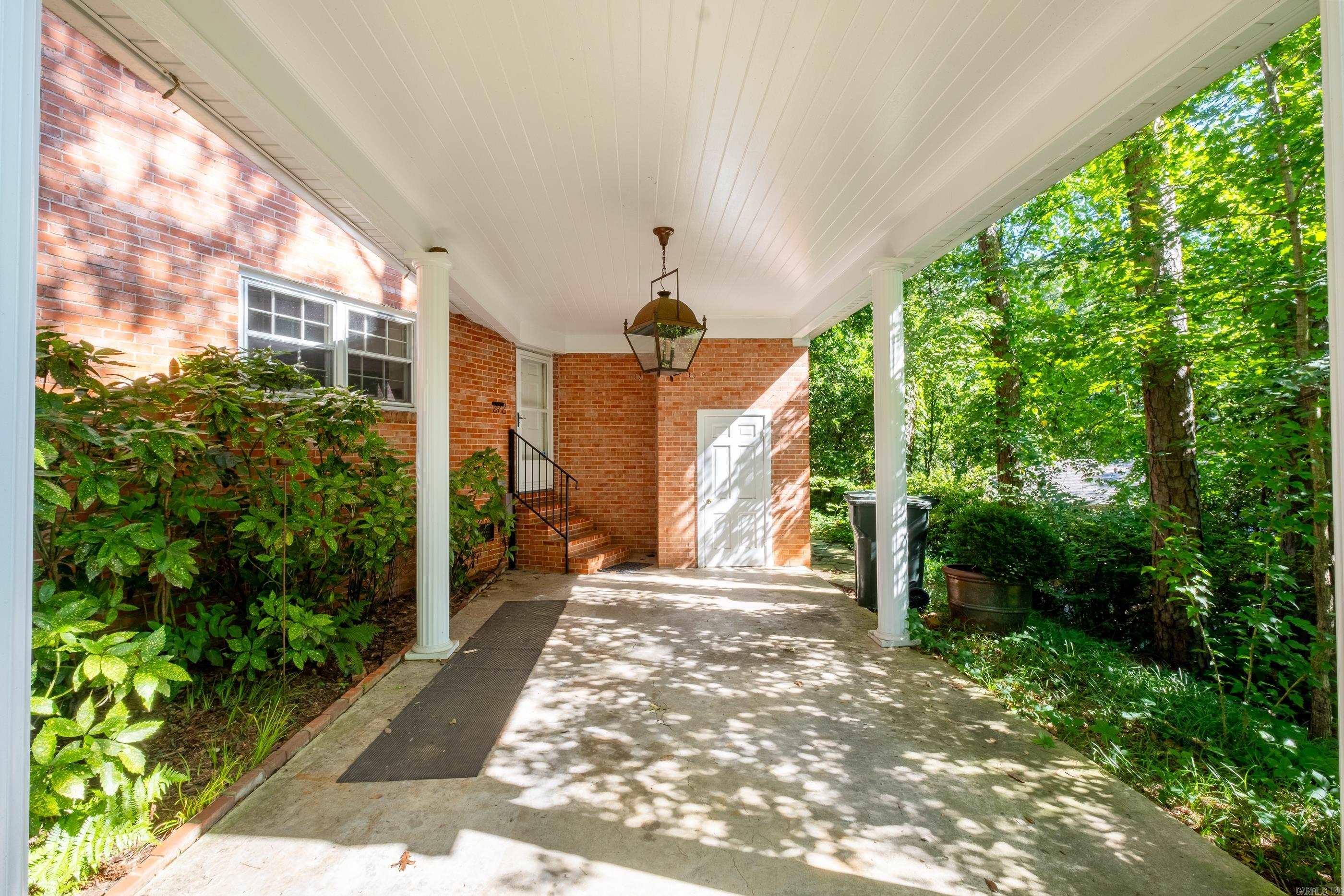 SHANNON HILLS EAST - Residential