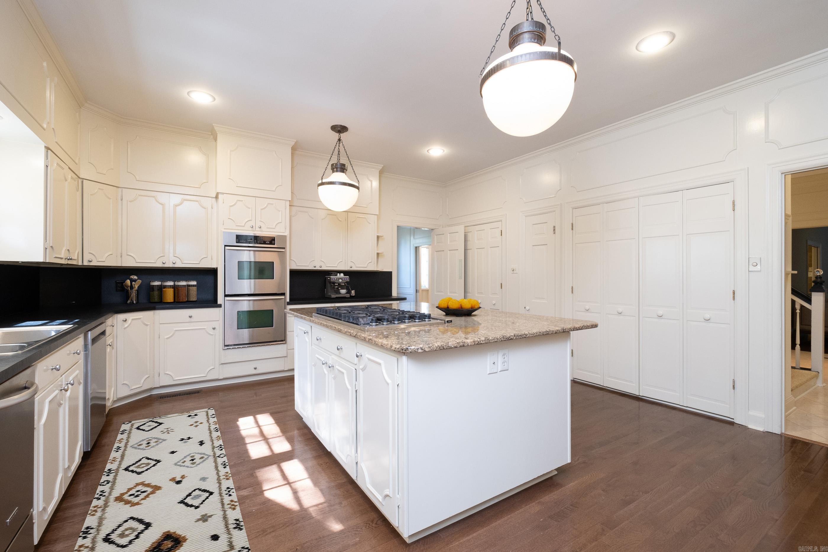 SHANNON HILLS EAST - Residential