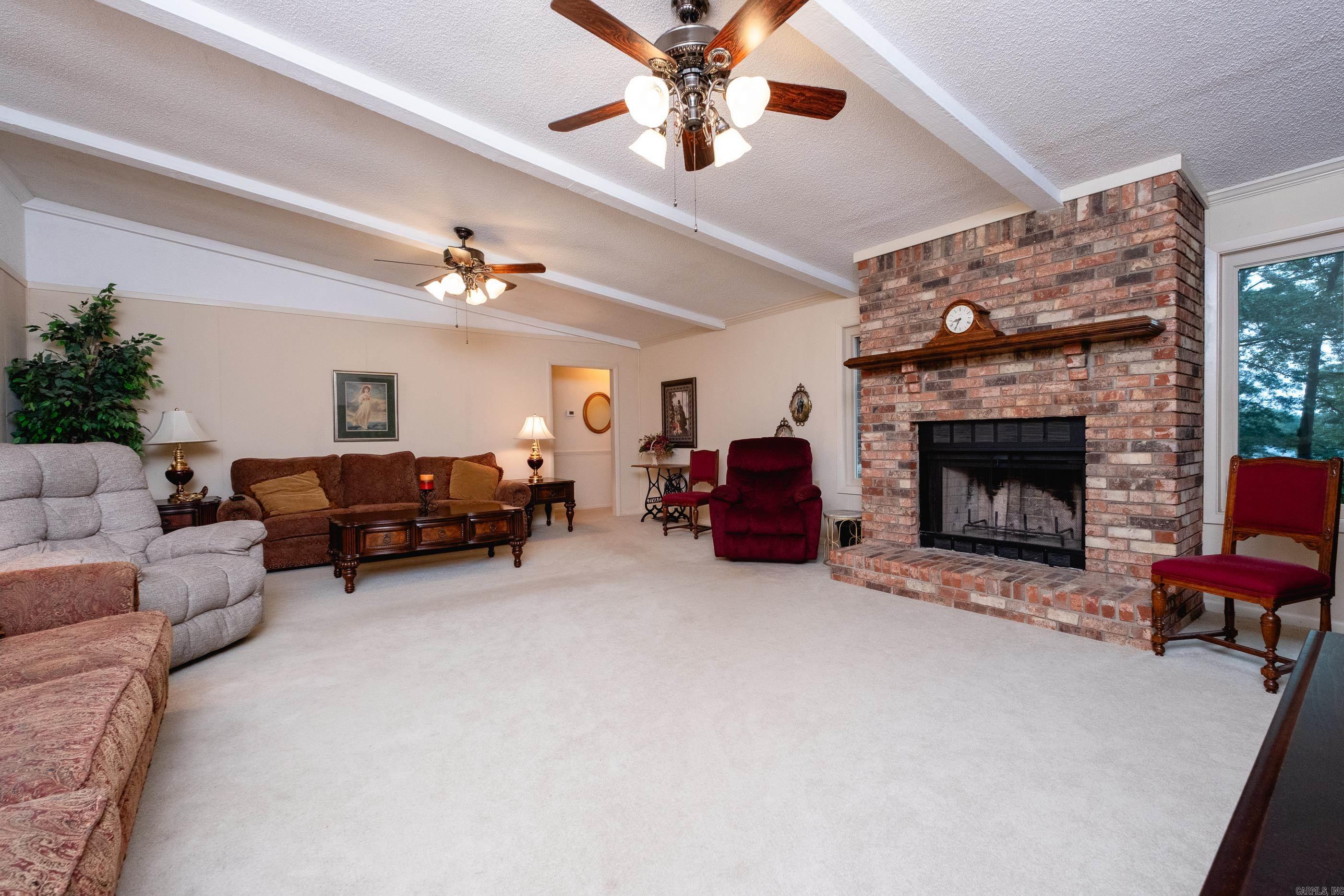 JACKSON HGTS - Residential