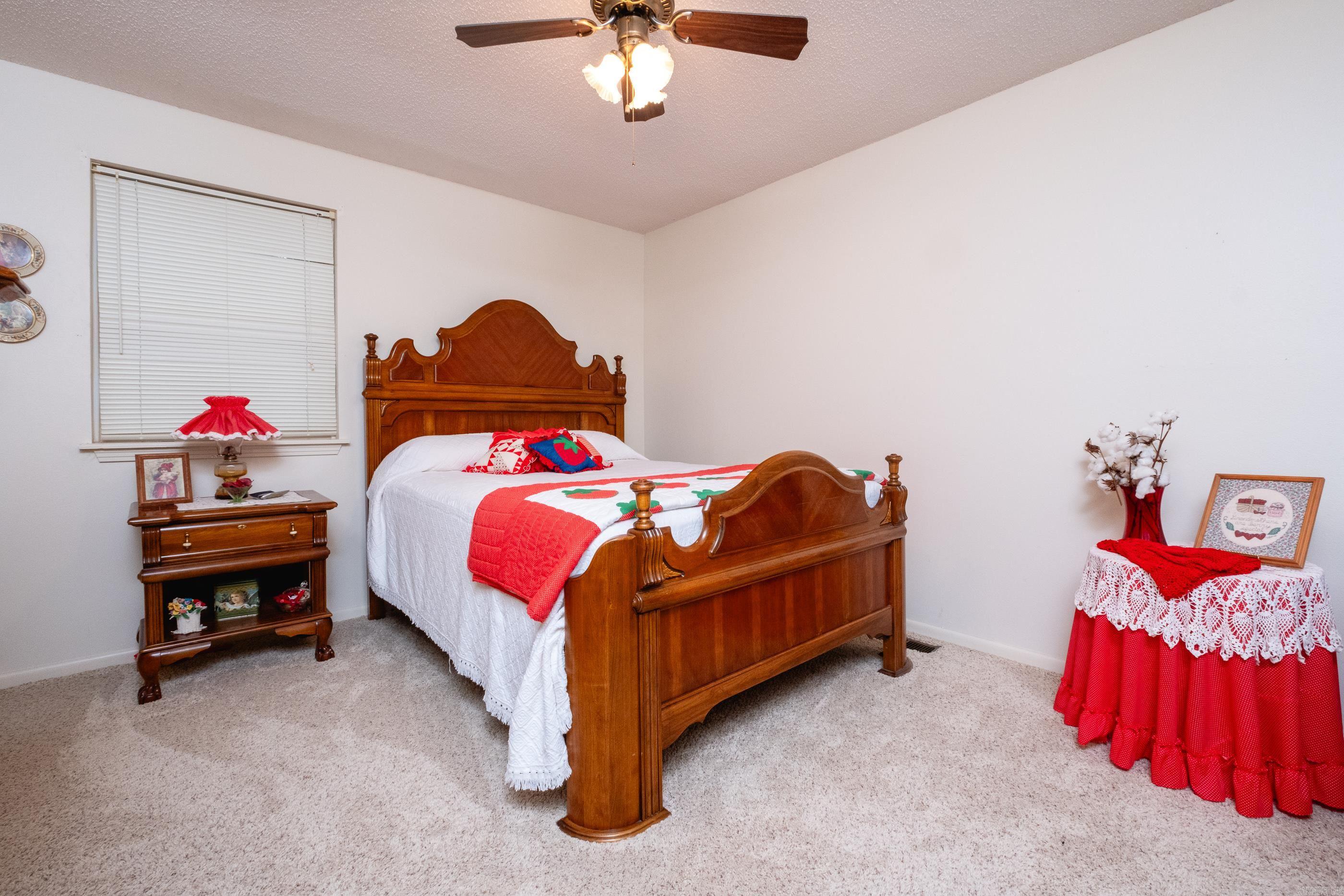 JACKSON HGTS - Residential