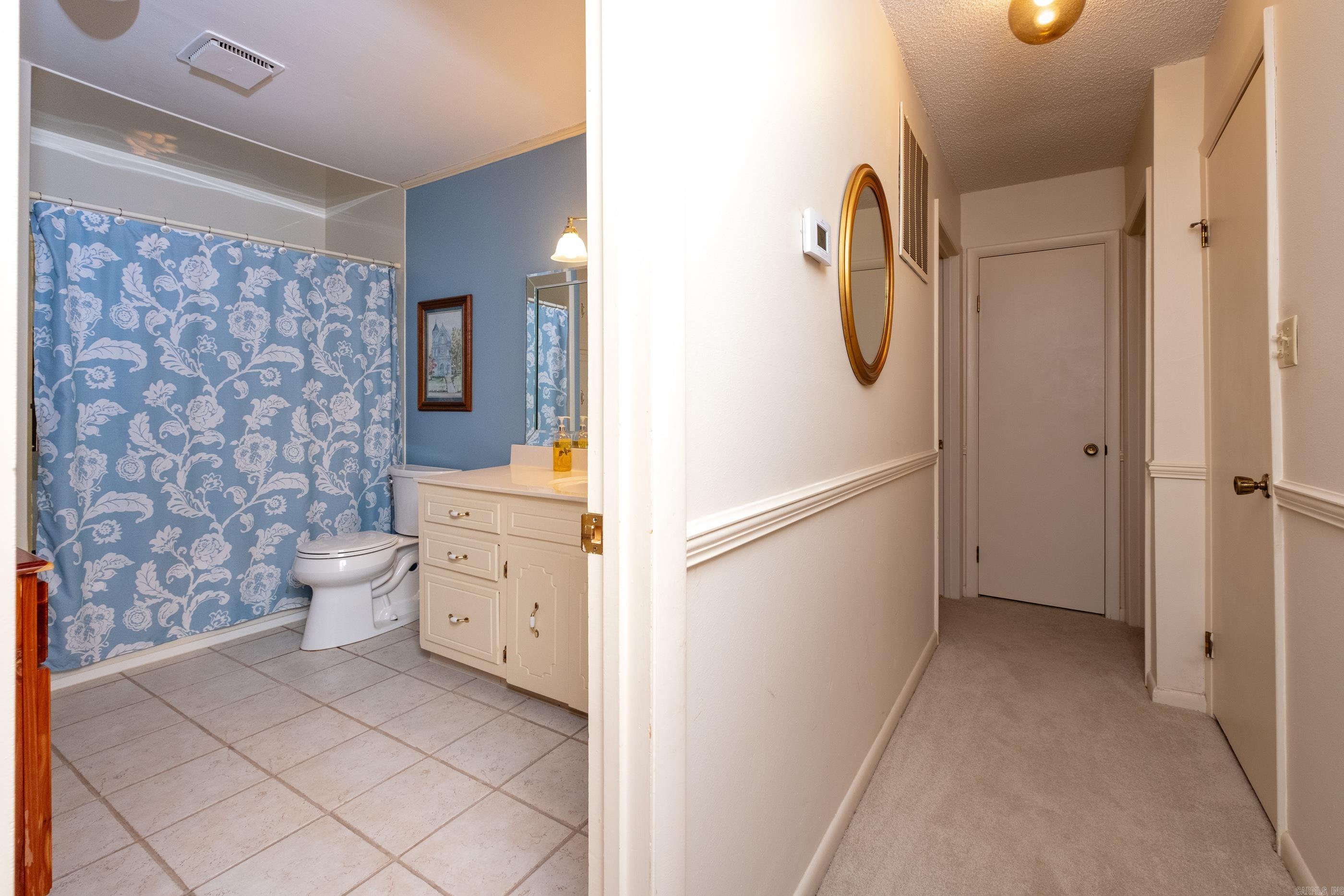 JACKSON HGTS - Residential