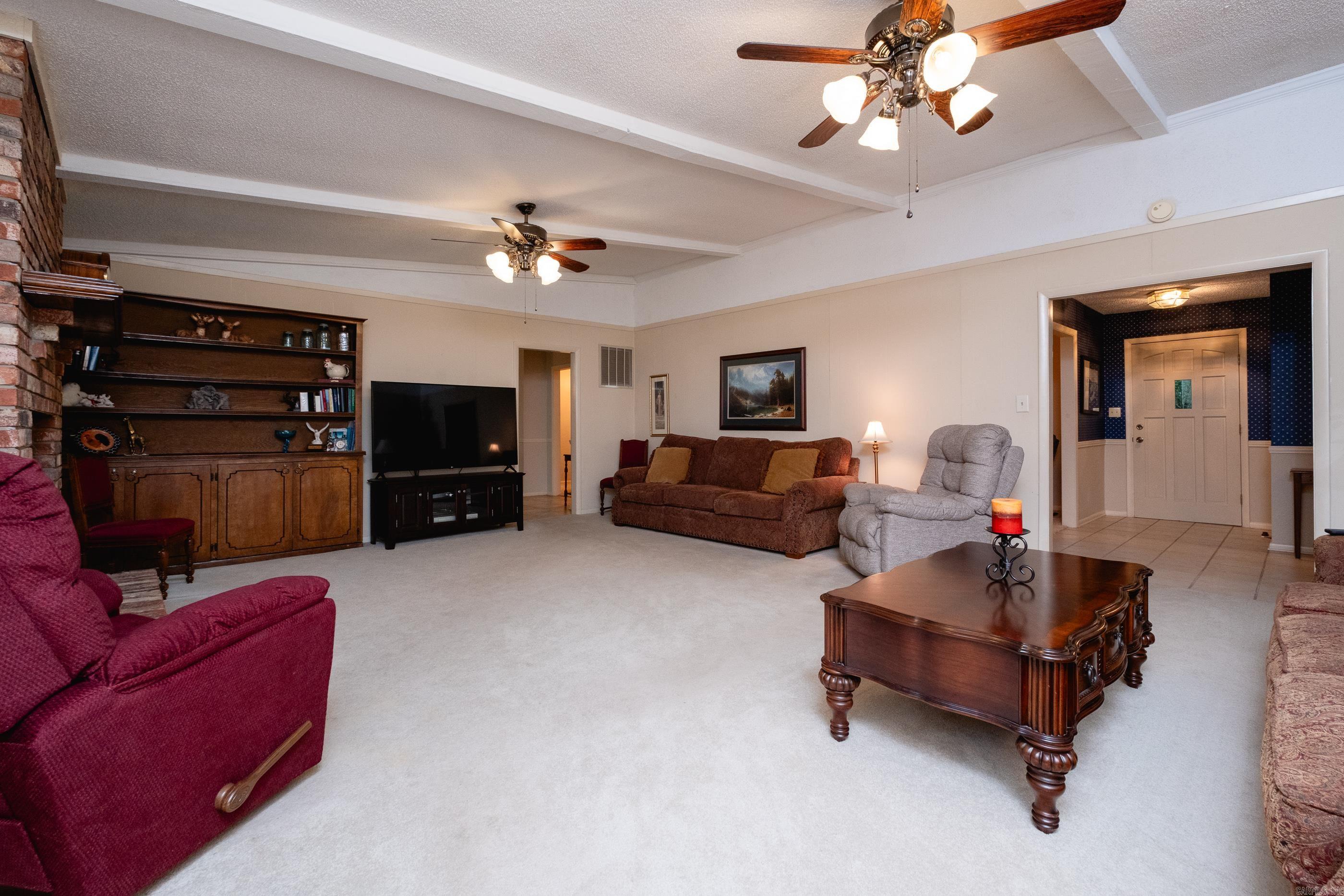 JACKSON HGTS - Residential