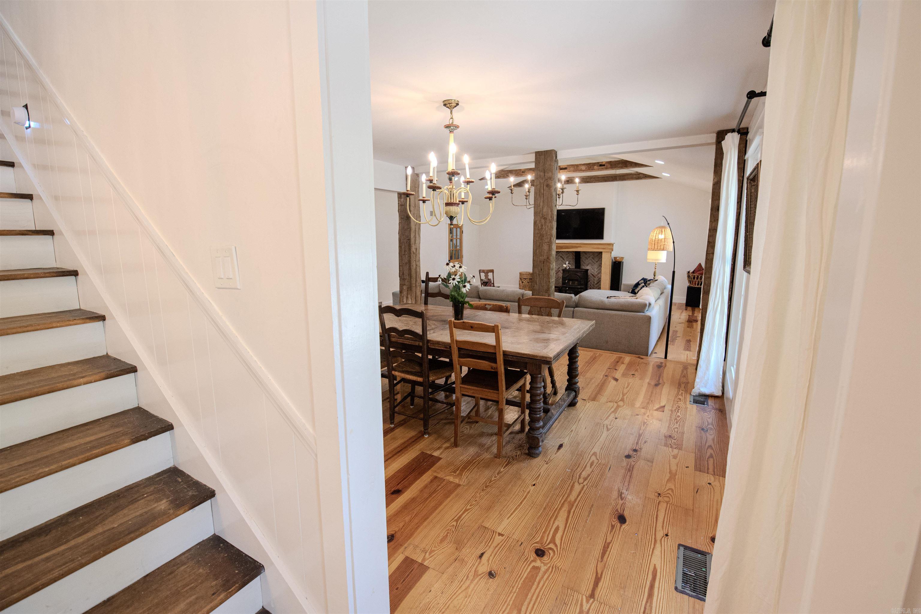 PLEASANT VALLEY - Residential