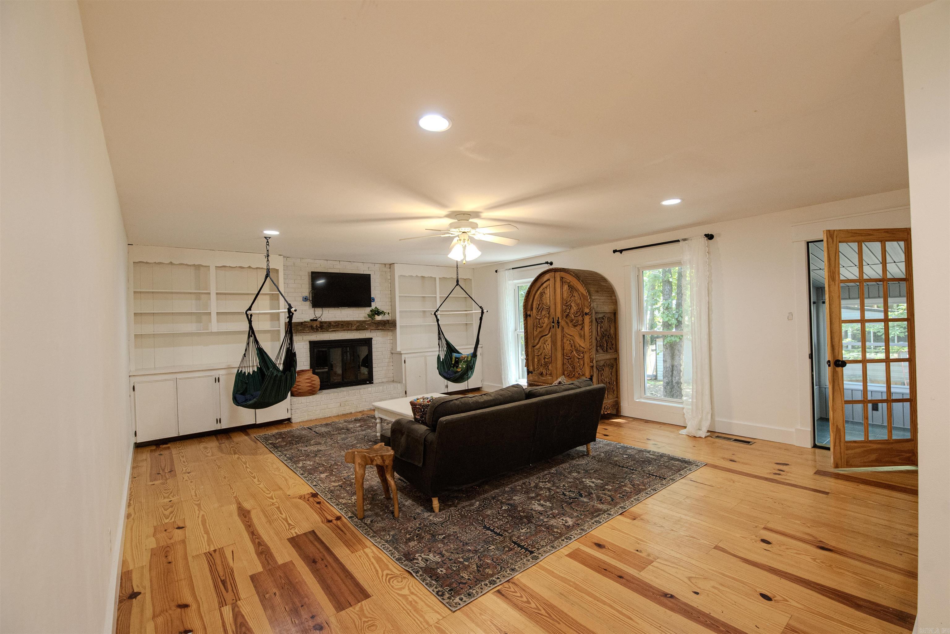 PLEASANT VALLEY - Residential