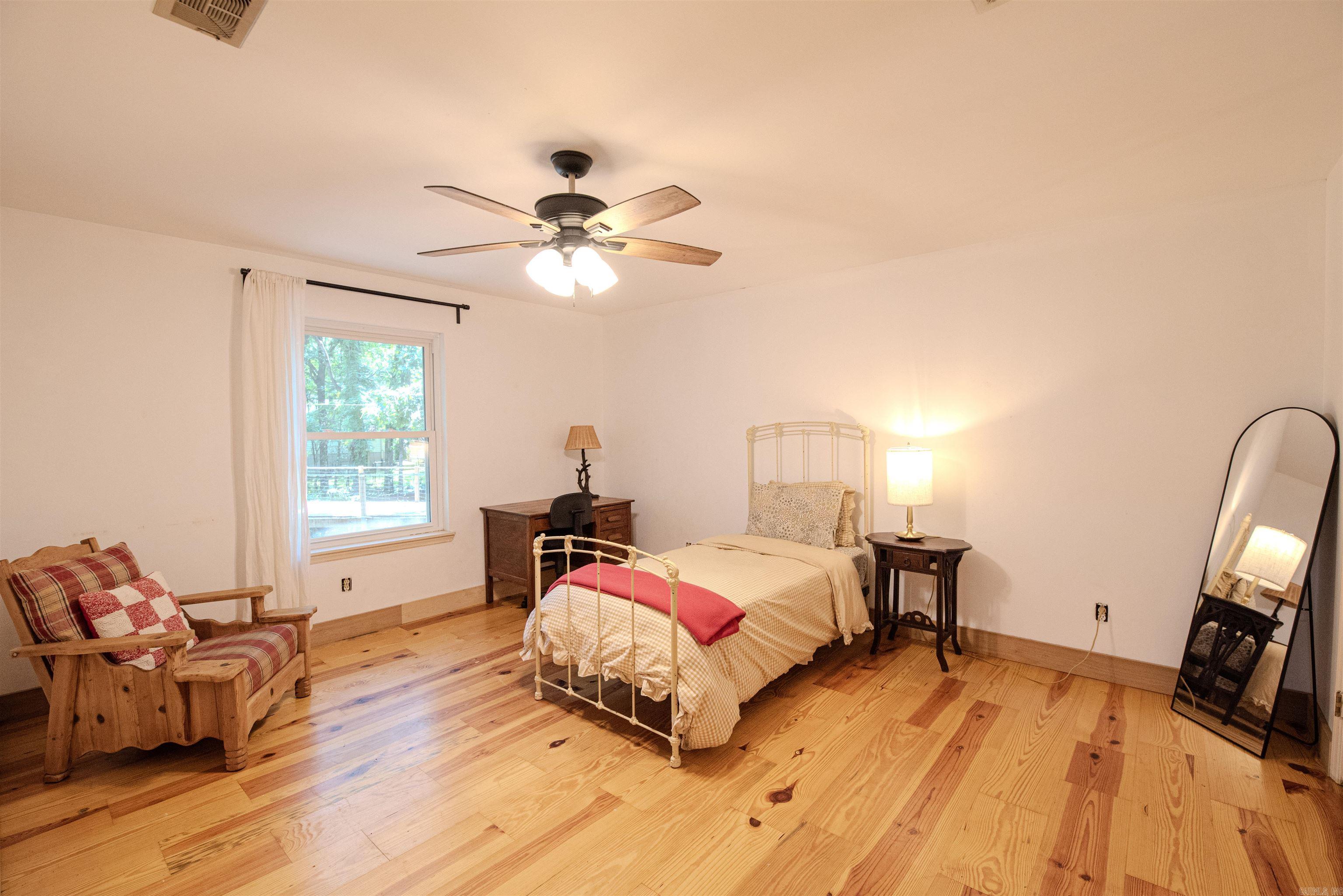 PLEASANT VALLEY - Residential