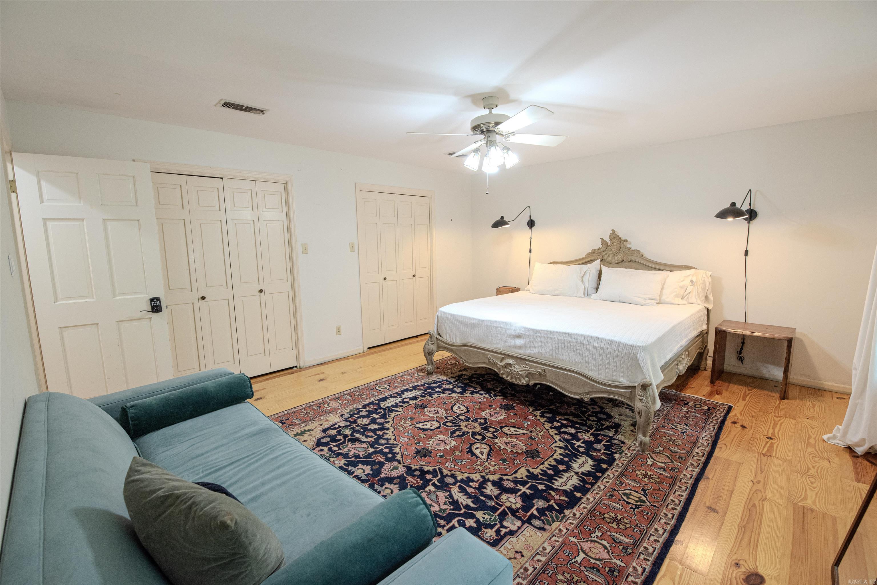 PLEASANT VALLEY - Residential
