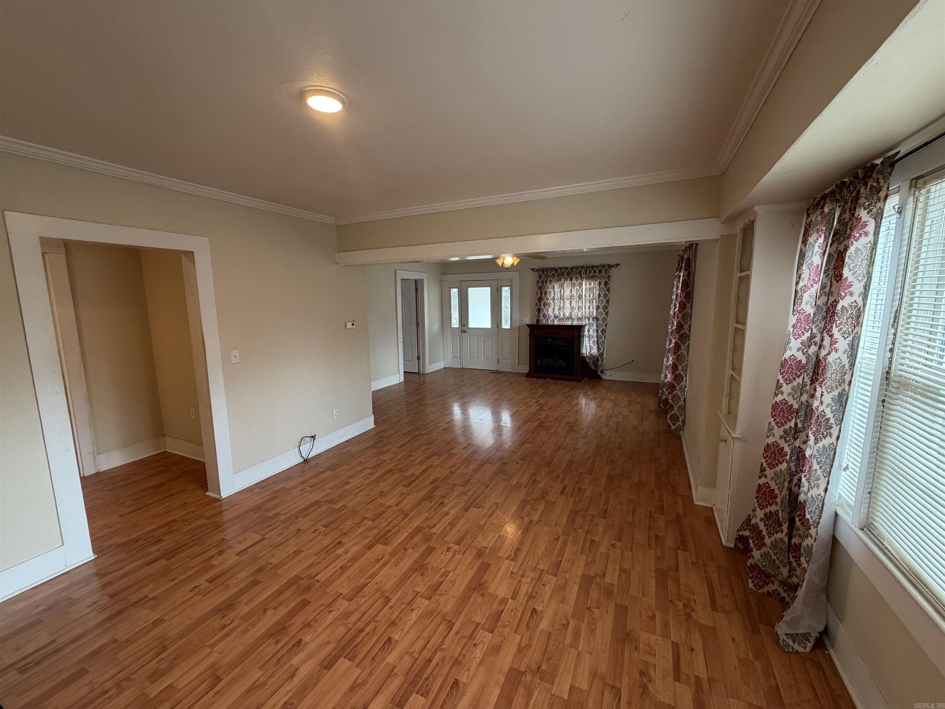 M&B PIGGOTT 2-20-8 - Residential