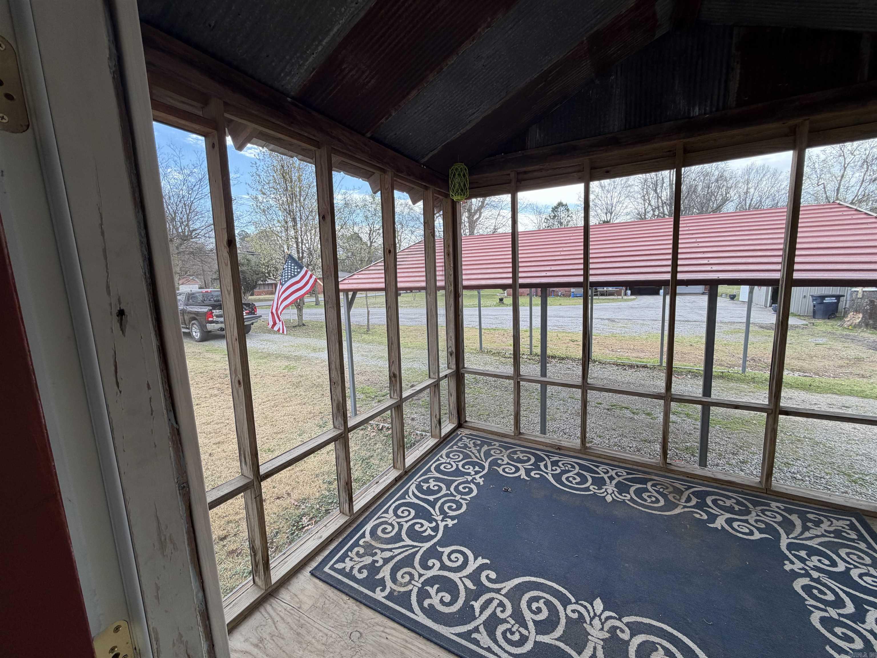 M&B PIGGOTT 2-20-8 - Residential