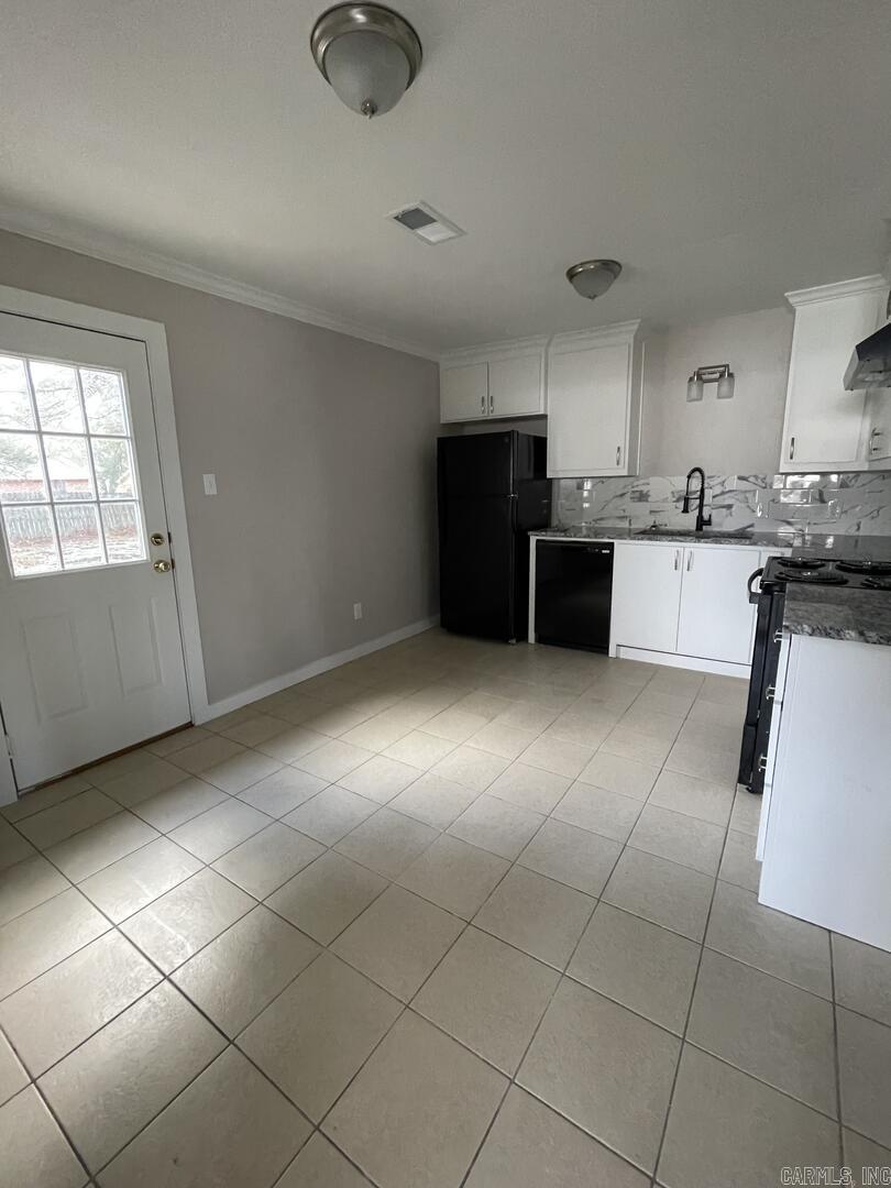 Privett Park - Residential Lease