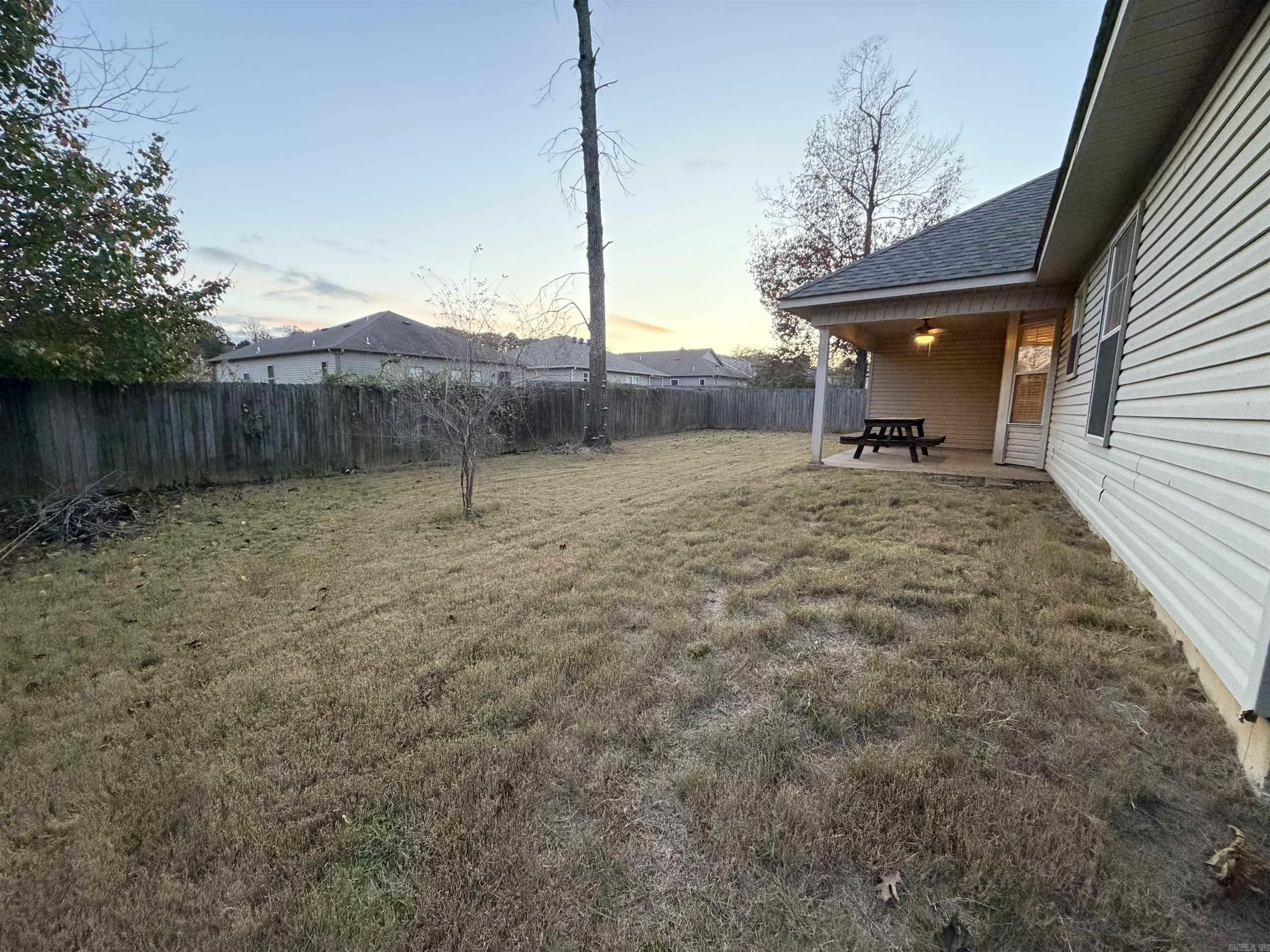 EMERALD VALLEY - Residential