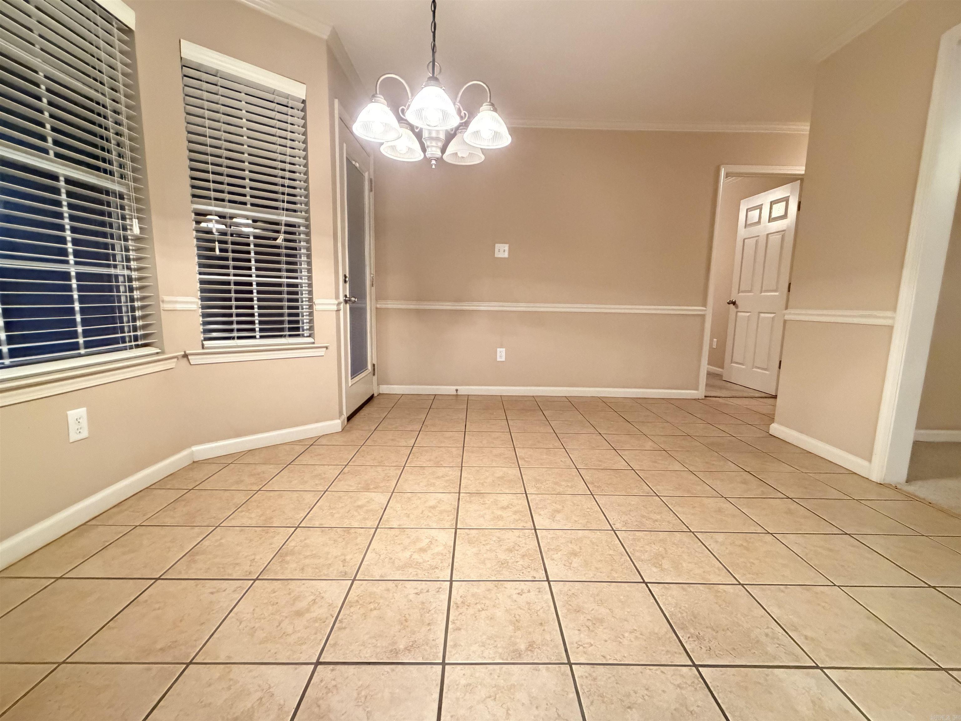 EMERALD VALLEY - Residential