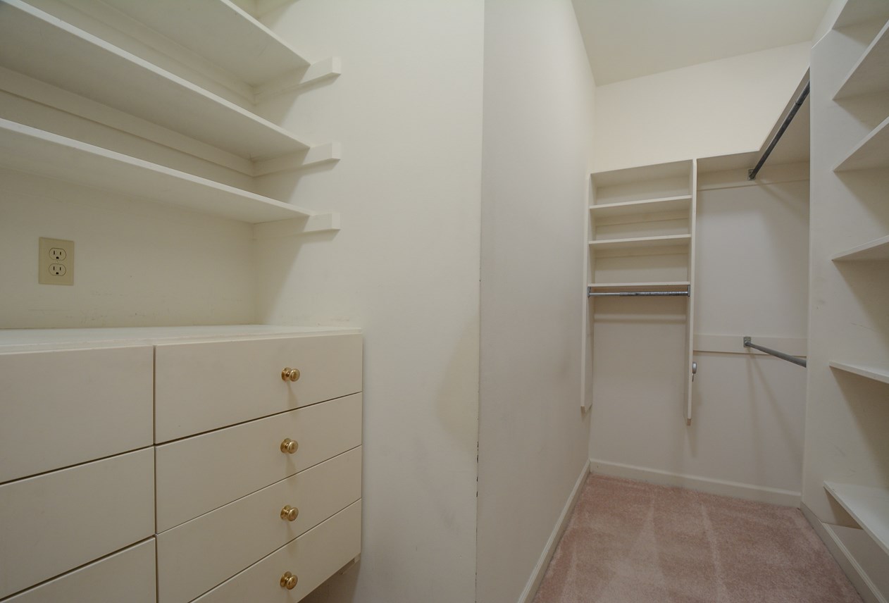 PARK VIEW - Residential