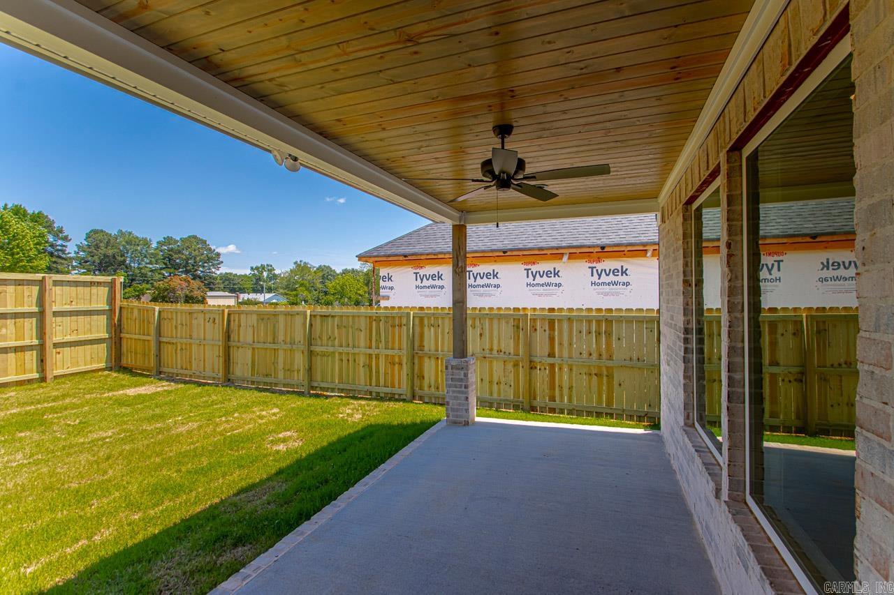 SPENCER CROSSING LLC - Residential