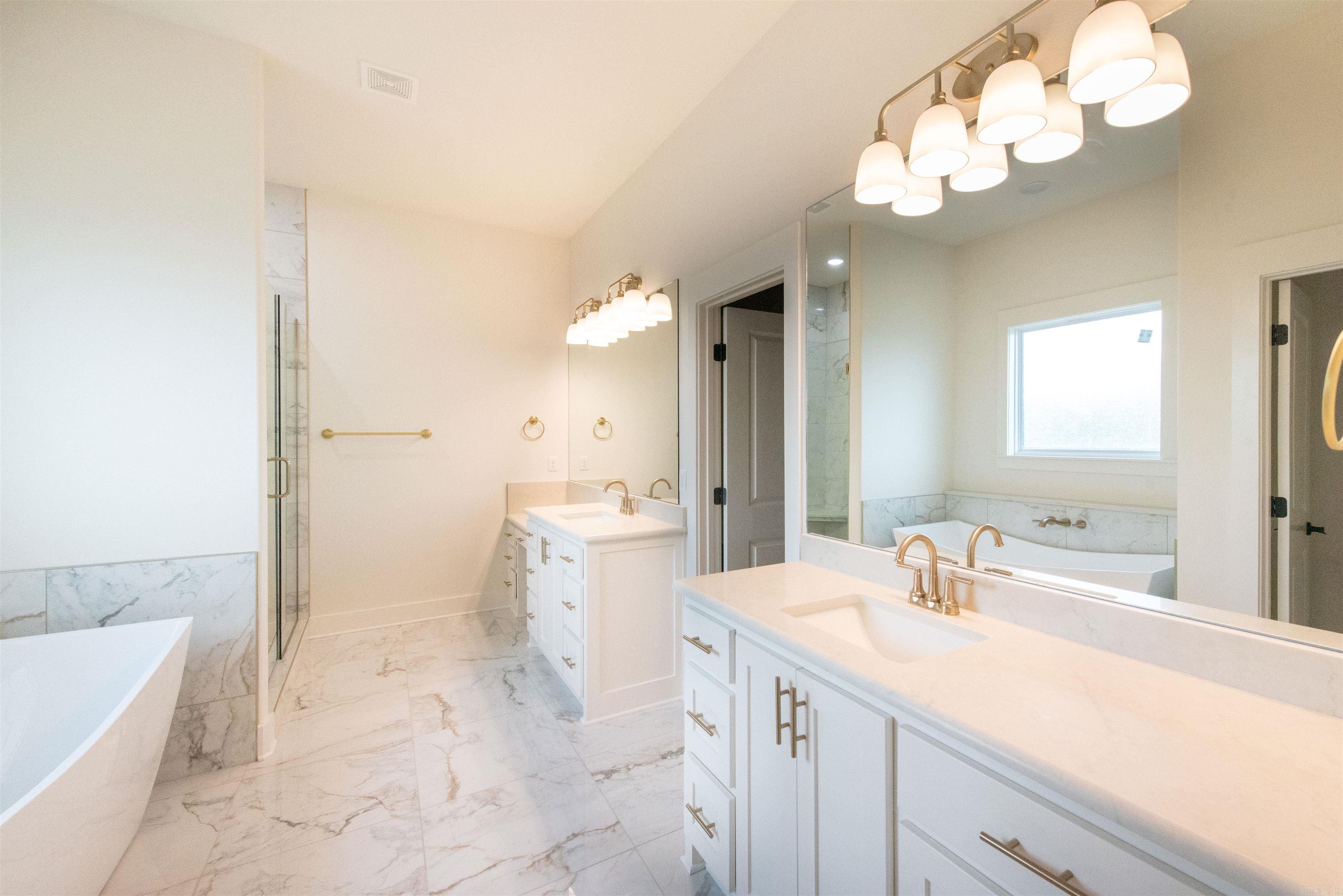 MAUMELLE VALLEY ESTATES - Residential