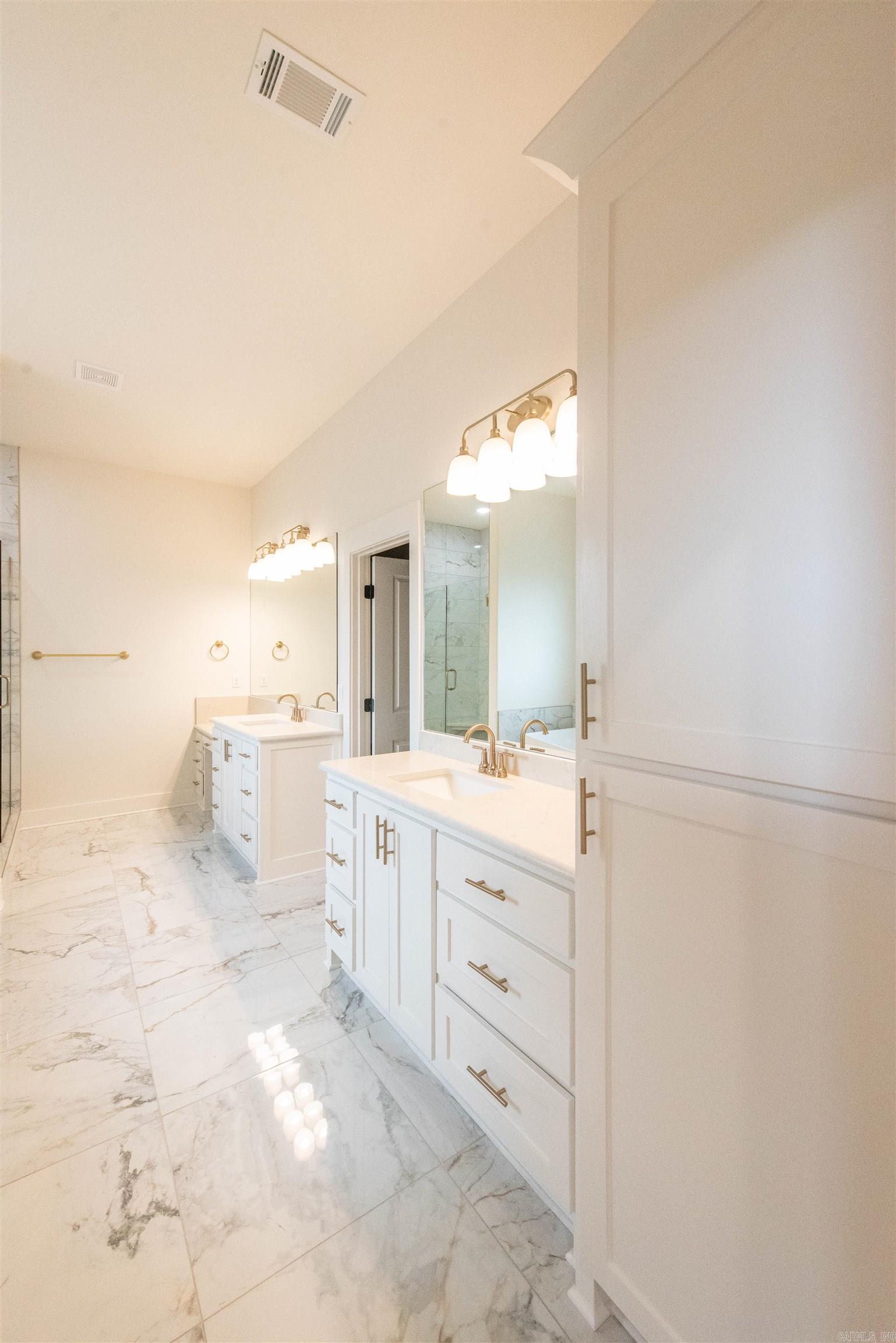 MAUMELLE VALLEY ESTATES - Residential