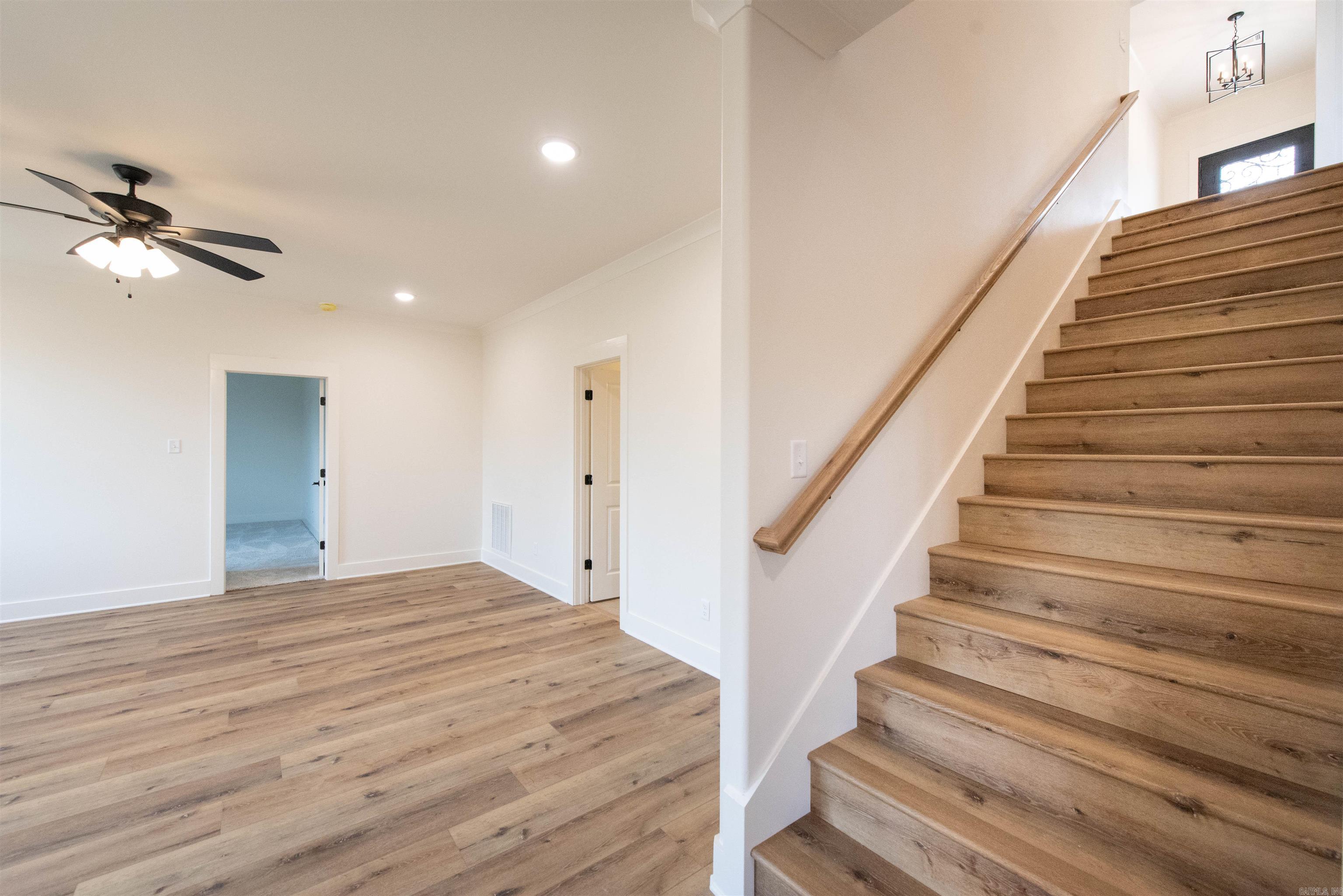 MAUMELLE VALLEY ESTATES - Residential