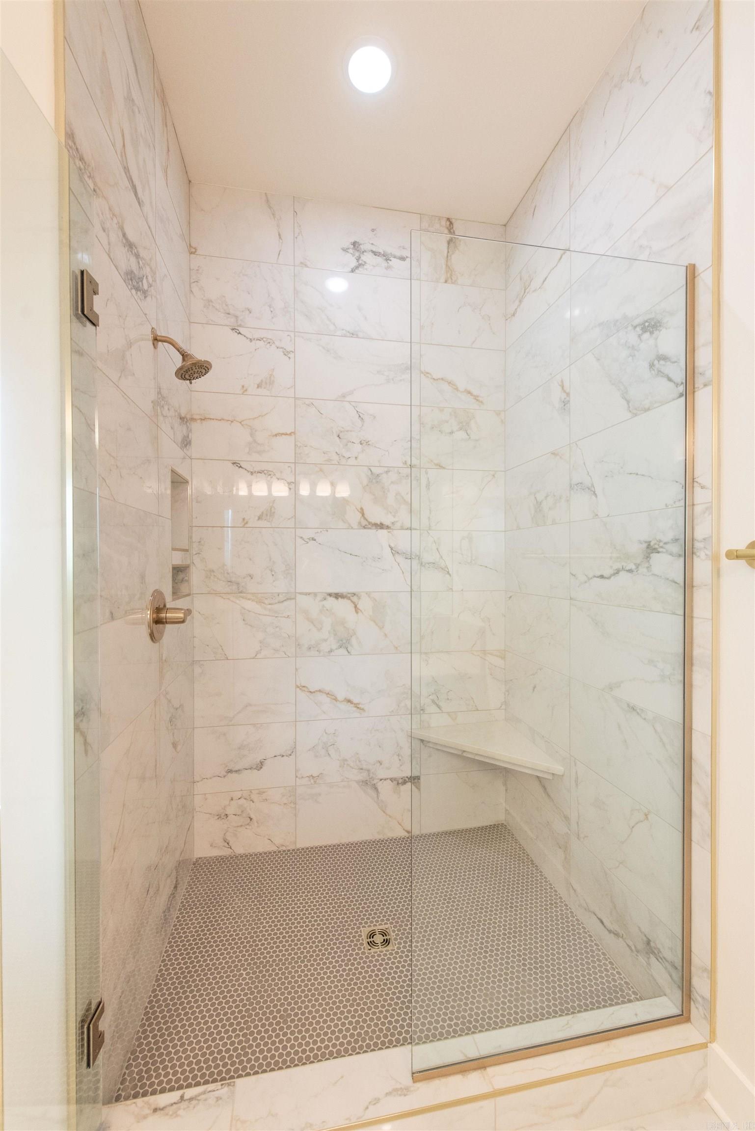 MAUMELLE VALLEY ESTATES - Residential