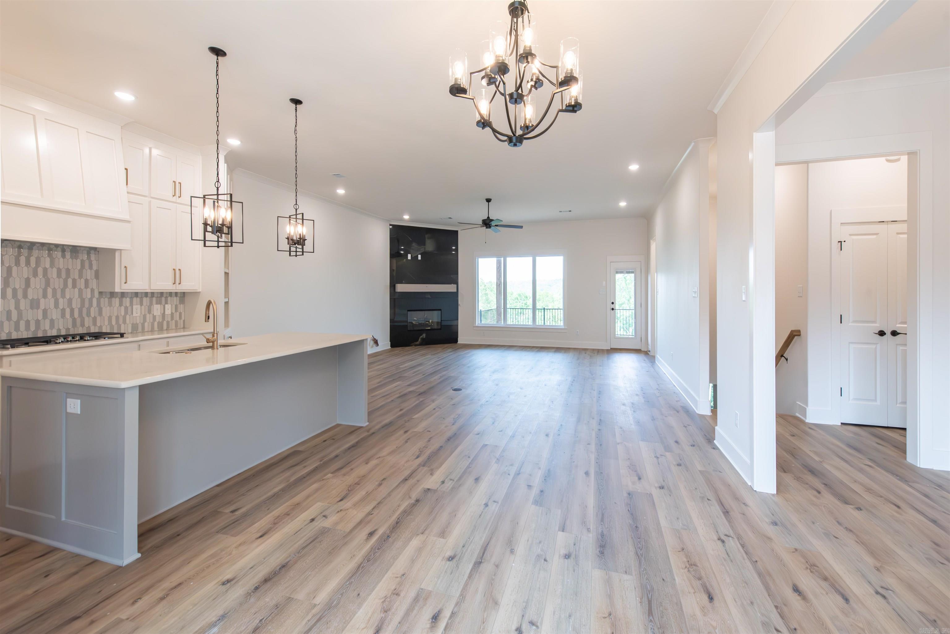 MAUMELLE VALLEY ESTATES - Residential