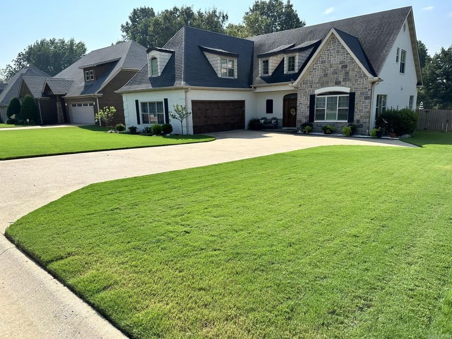 Beautiful two-story home in the desirable Jamestown Subdivision,in Valley View. This 4 bedroom, 3 bath, approx. 3,208 sq ft on 0.29-acre lot is a perfect oppurtunity. Recently updated kitchen with Professional series Double ovens, that also have microwave and air fryer features. Enjoy preparing meals on your gas cooktop and professional grade venta-hood. This property offers vaulted ceilings, abundant natural light from many windows. The property offers you your very own inground swimming pool, manicured yard , and attractive lanscaping. Seller installed sprinkler system, to provided monitored watering for the plush lawn and landscaping. The home is located in a quiet, well-established subdivision within the Valley View School district. This property offers a rare opportunity for buyers seeking space, comfort, and convenience.