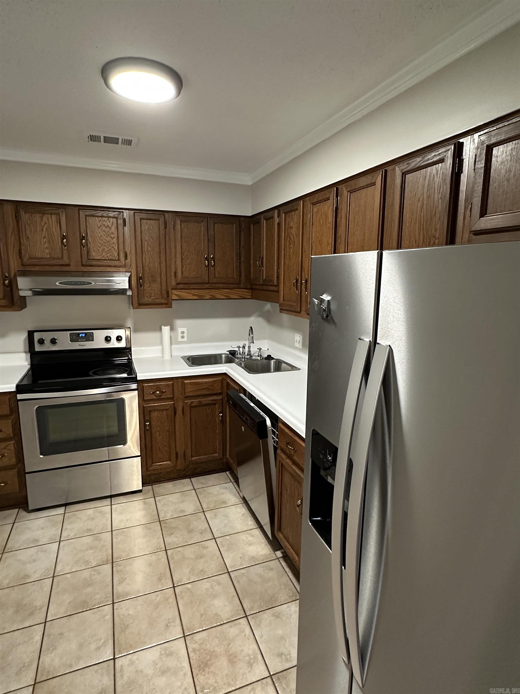 Rolling Oak - Residential Lease