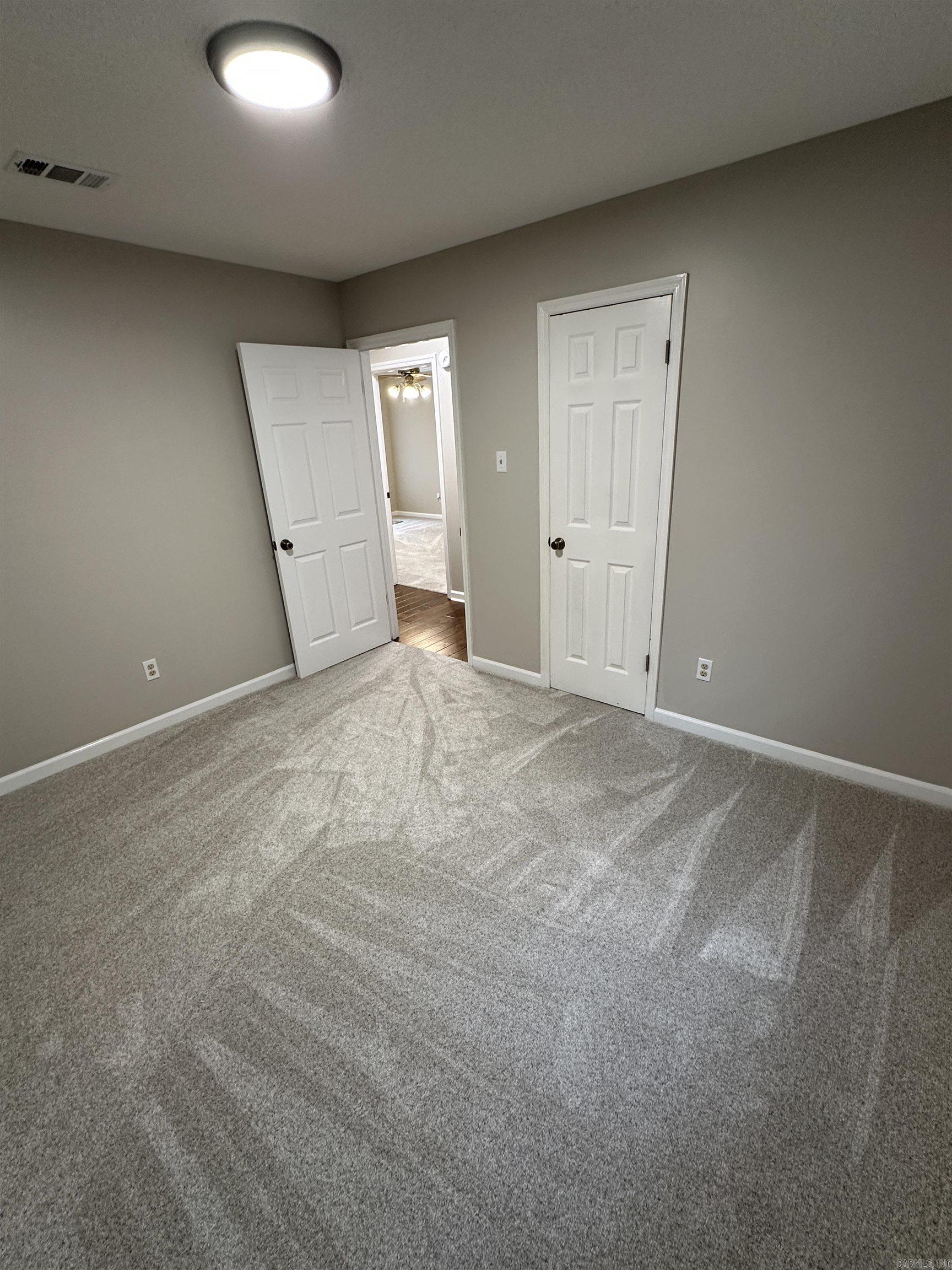 Rolling Oak - Residential Lease