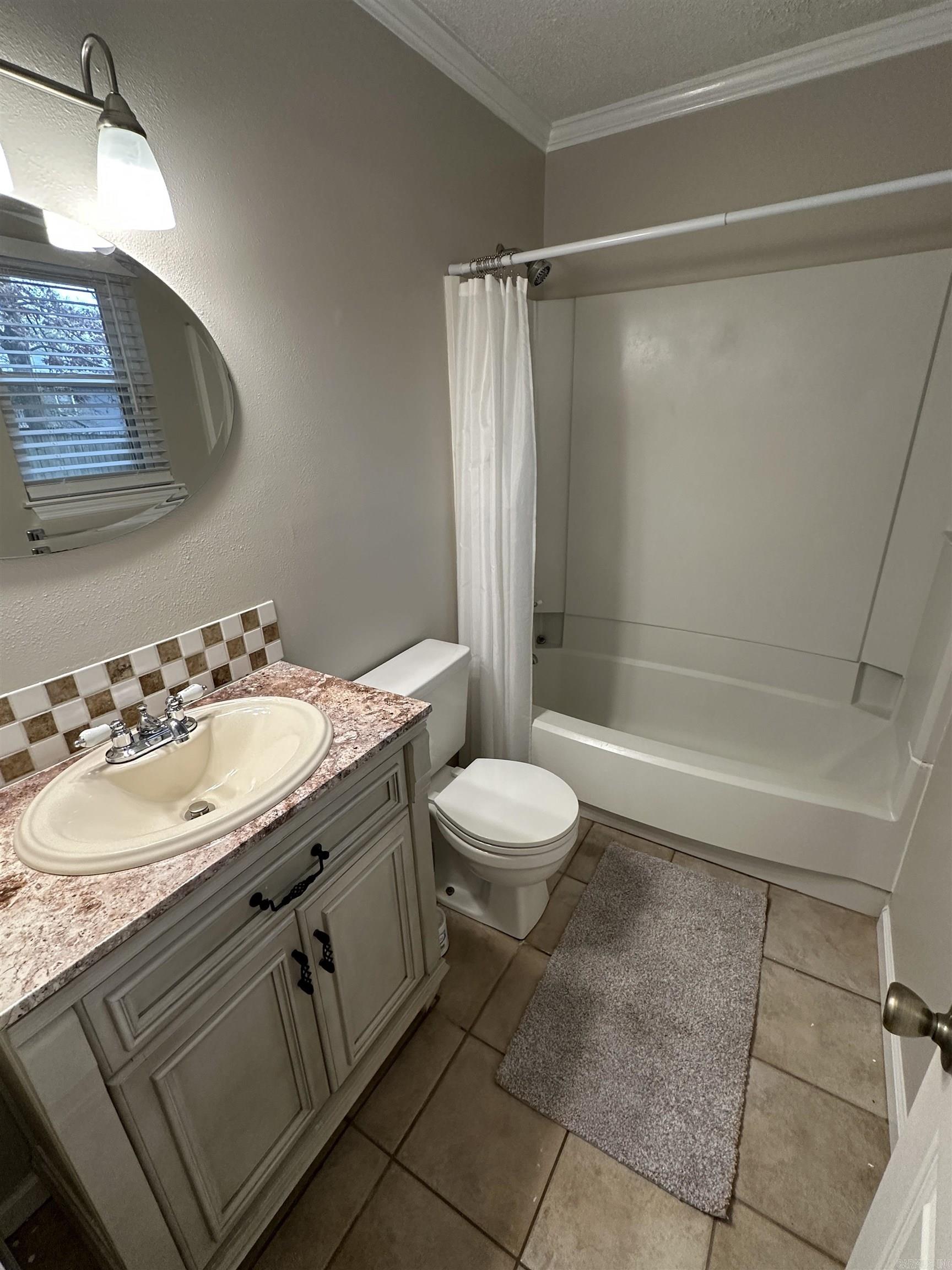 Rolling Oak - Residential Lease