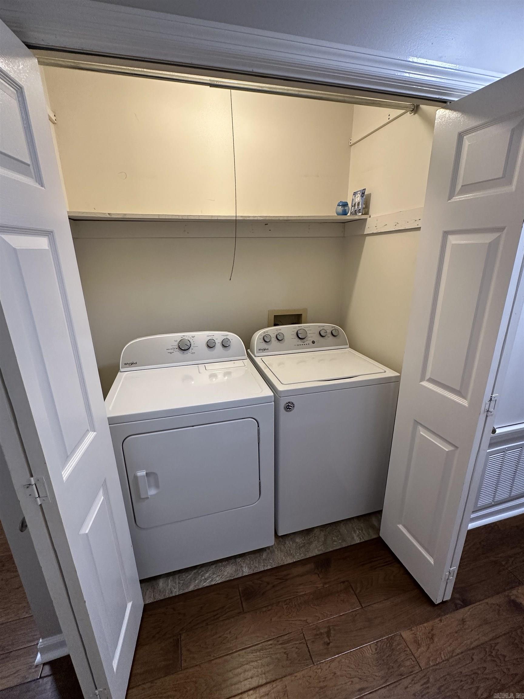 Rolling Oak - Residential Lease