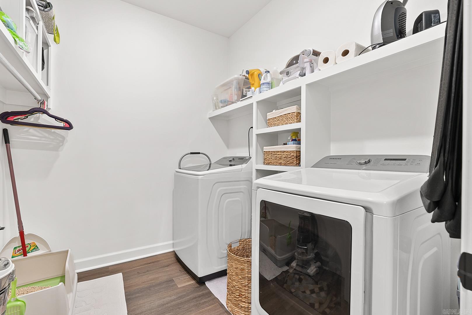 VALLEY VIEW MANOR - Residential