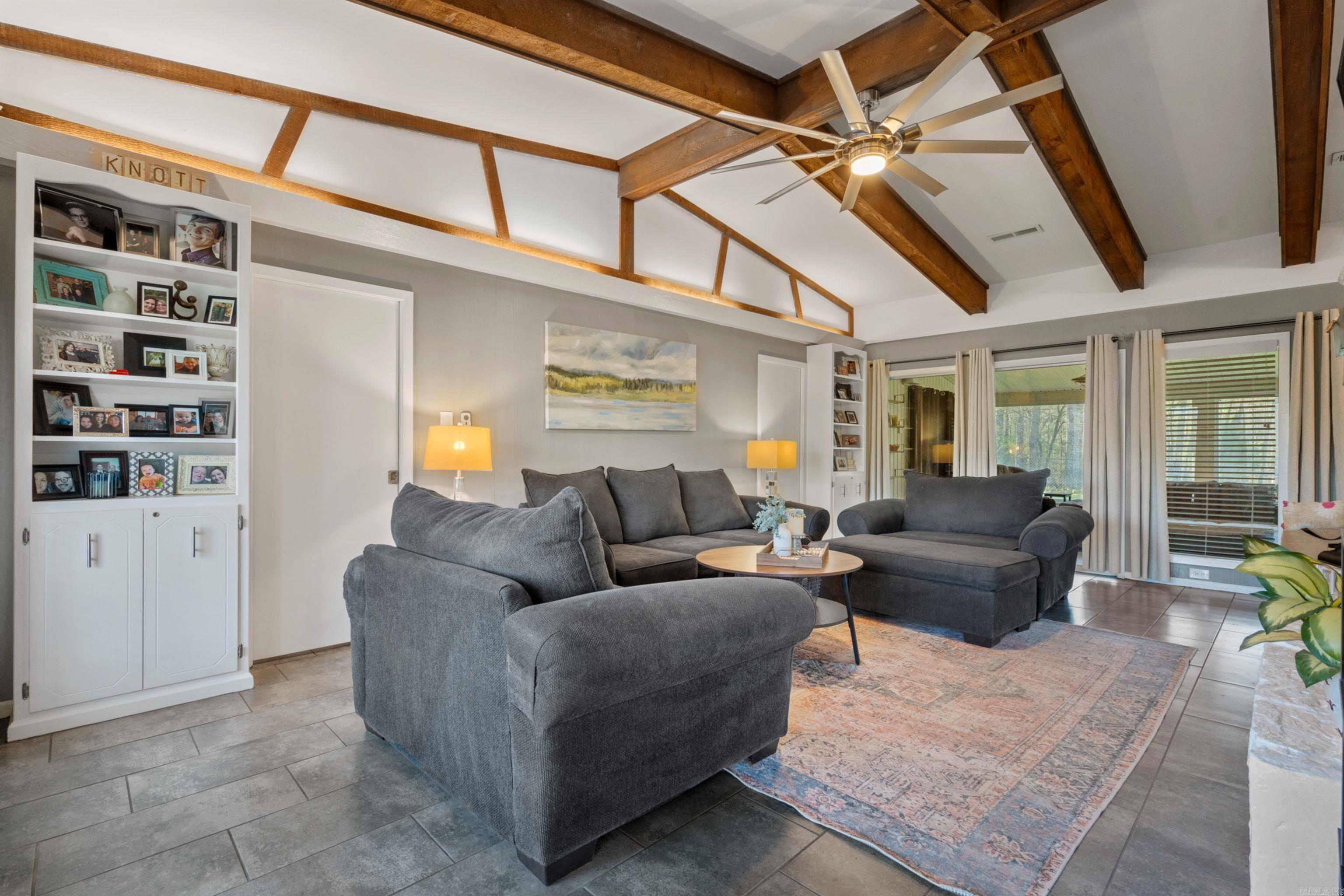 Diamondhead - Residential