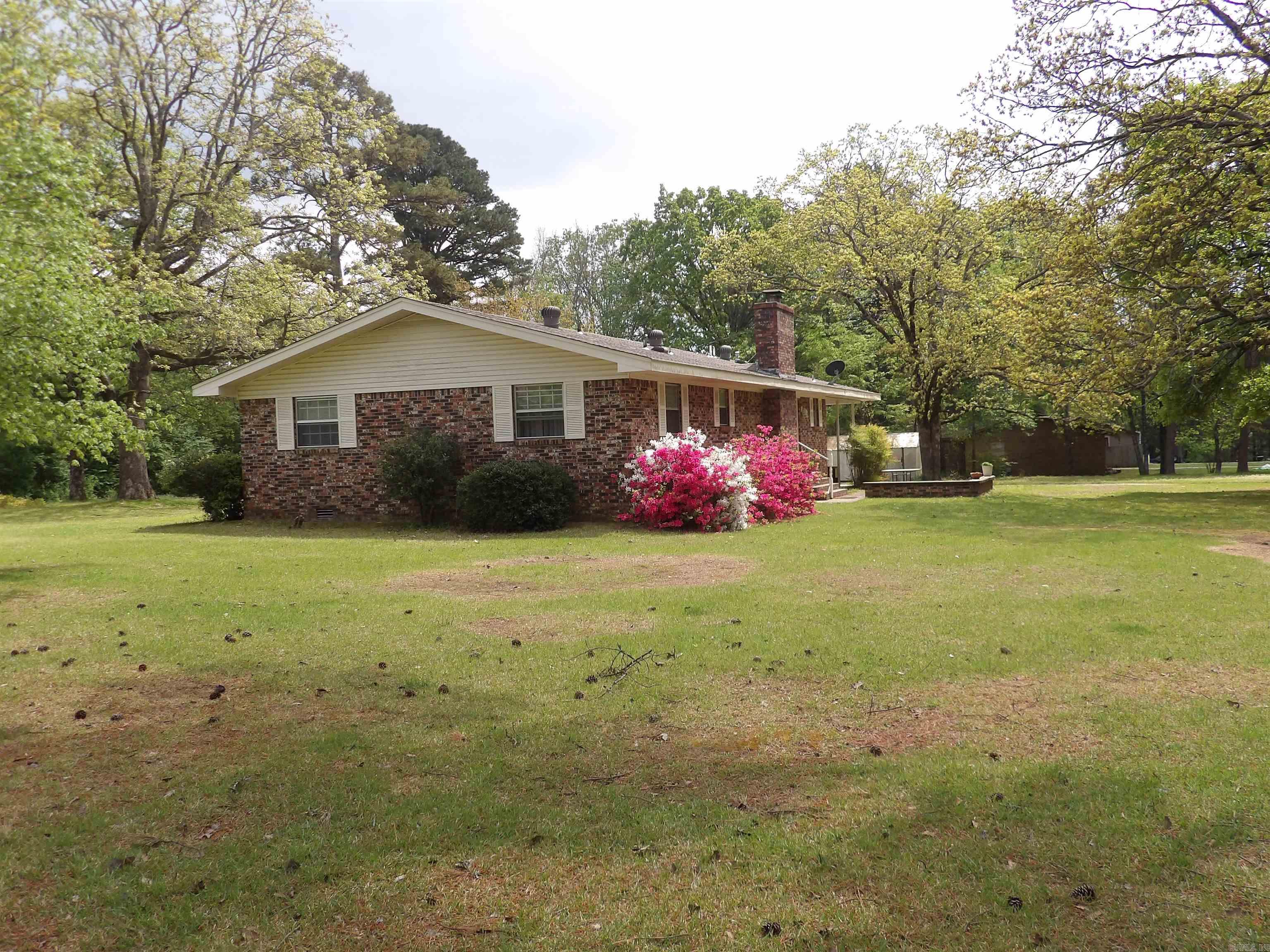 WESTHILLS - Residential
