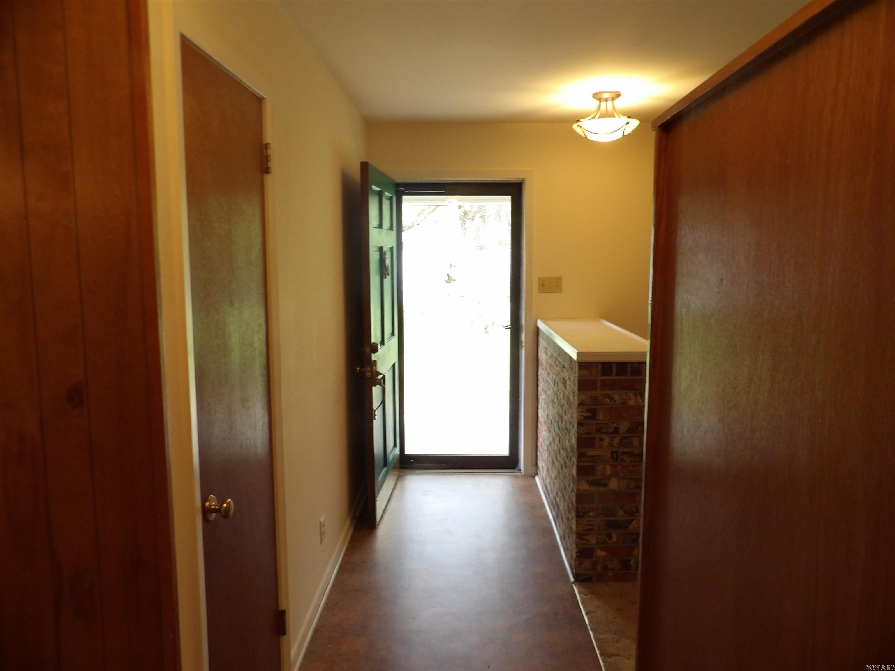 WESTHILLS - Residential