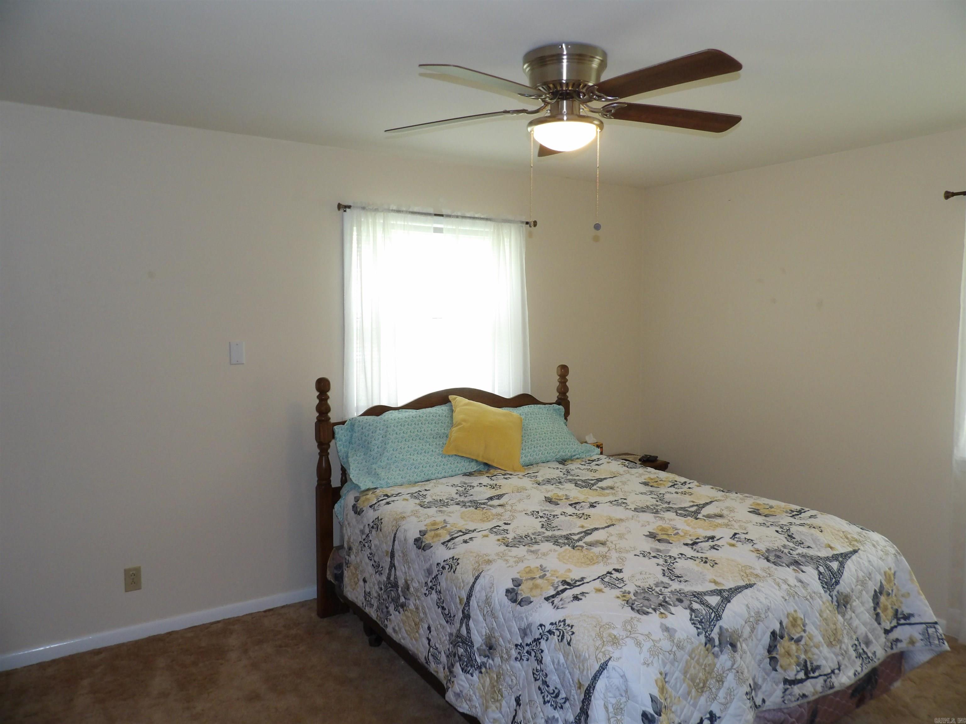 WESTHILLS - Residential