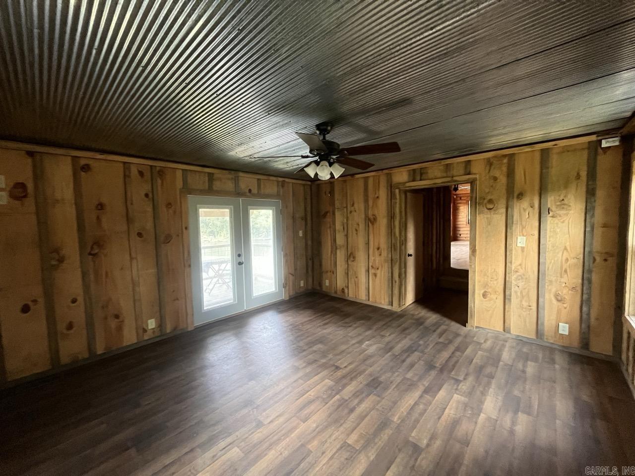 CADDO HILLS - Residential