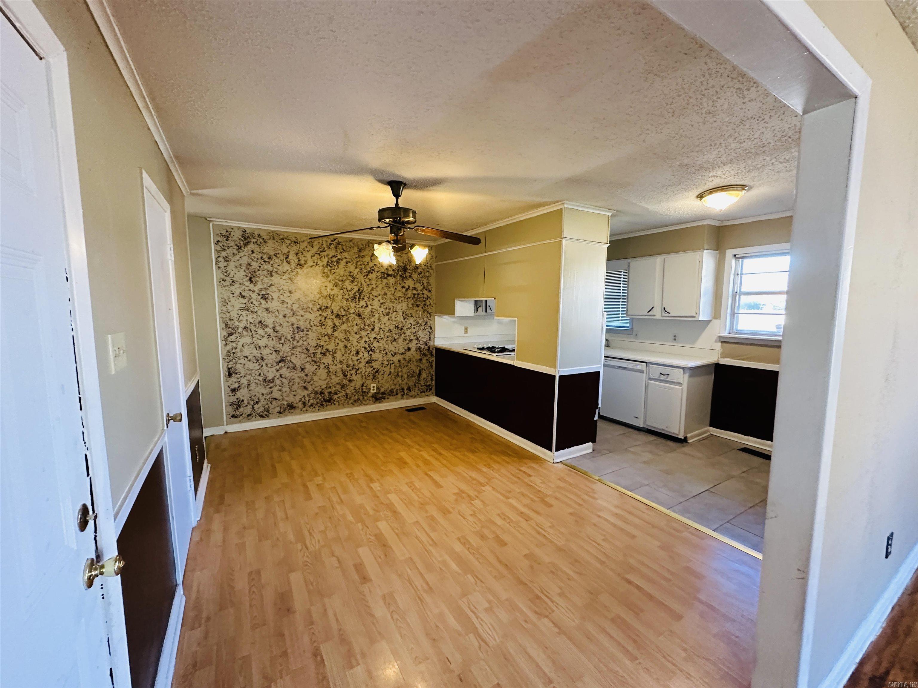 SMITH HEIGHTS - Residential