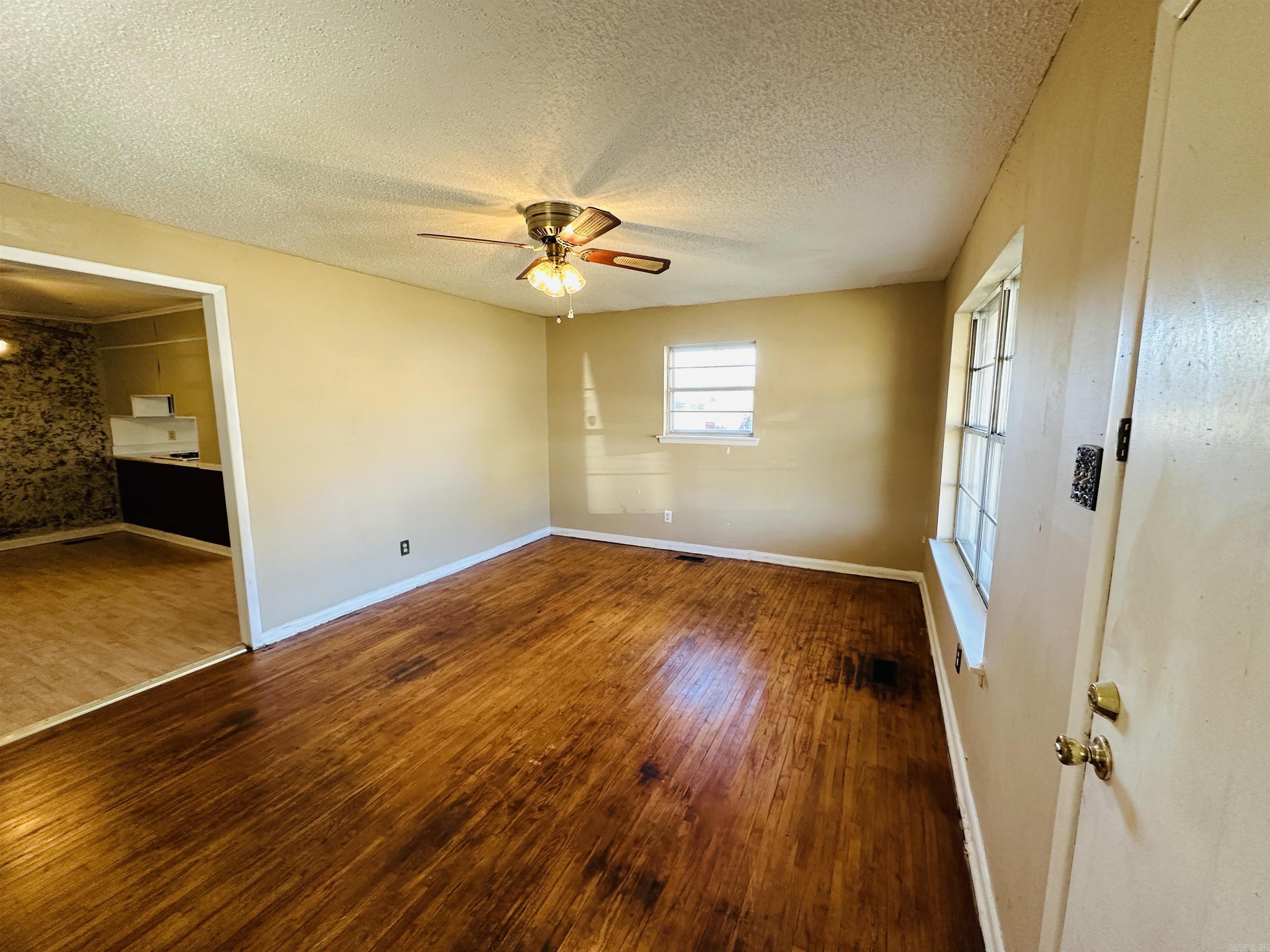 SMITH HEIGHTS - Residential