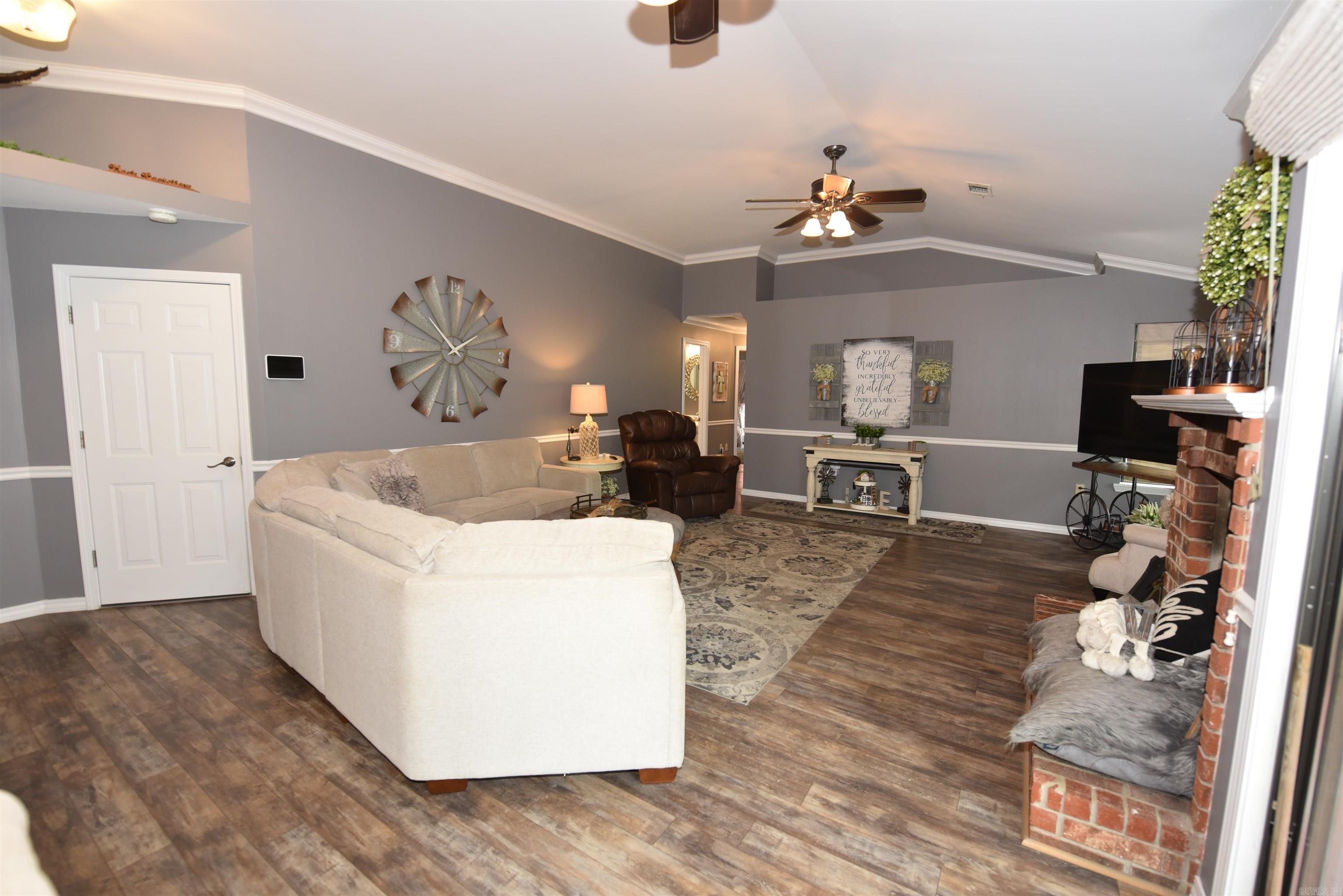 FAIR OAKS - Residential