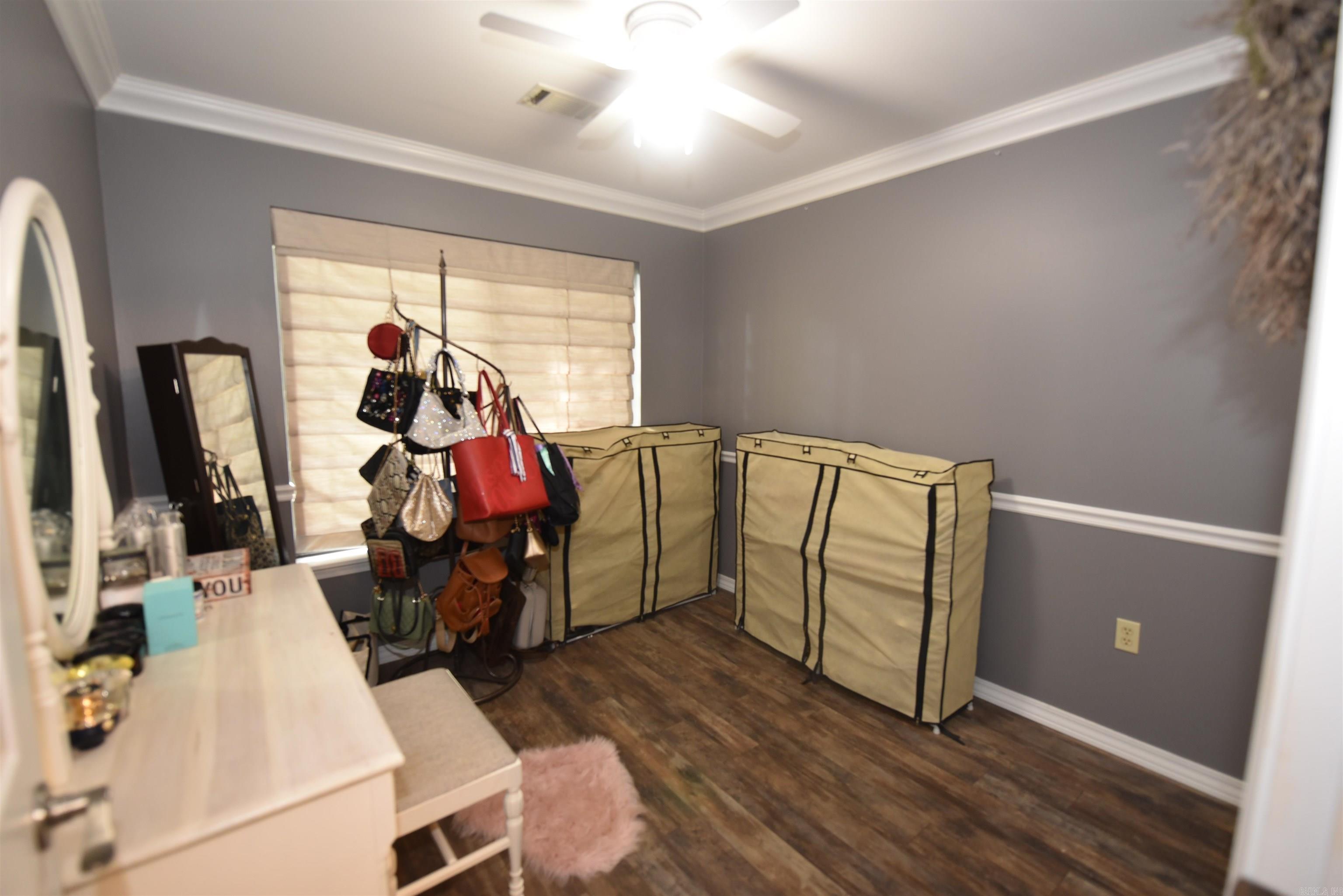 FAIR OAKS - Residential
