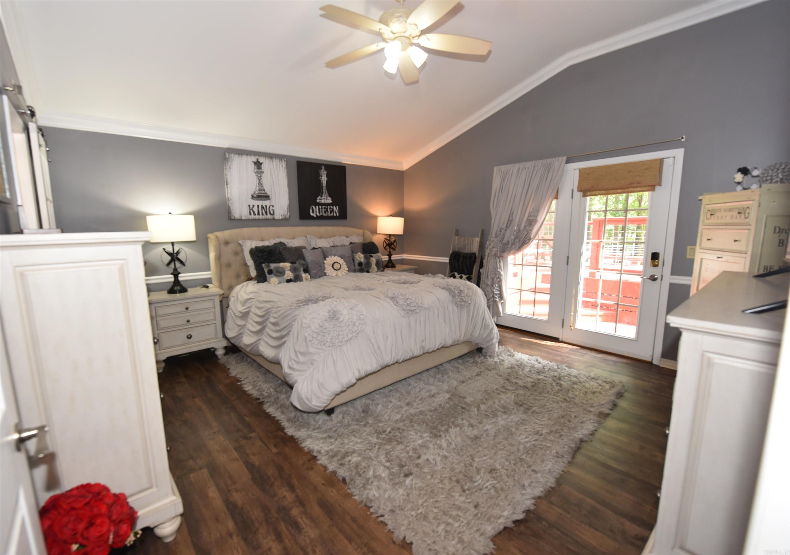 FAIR OAKS - Residential