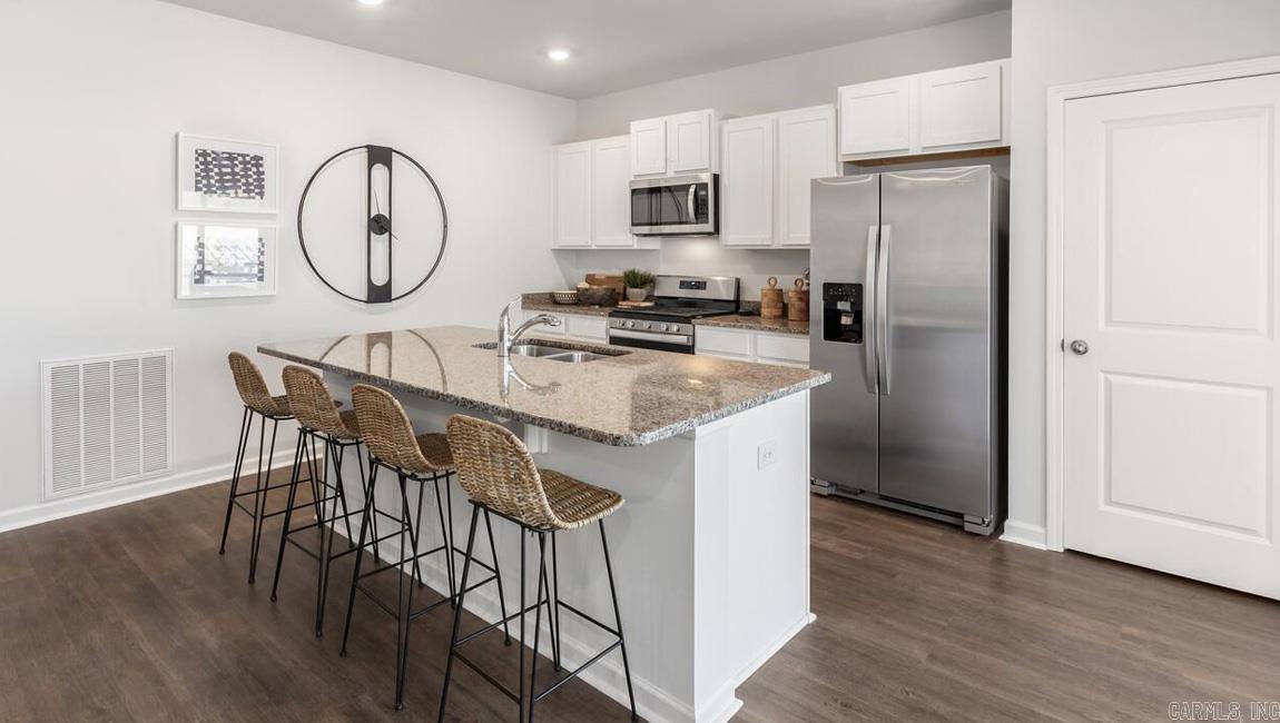 EDGEMONT - Residential