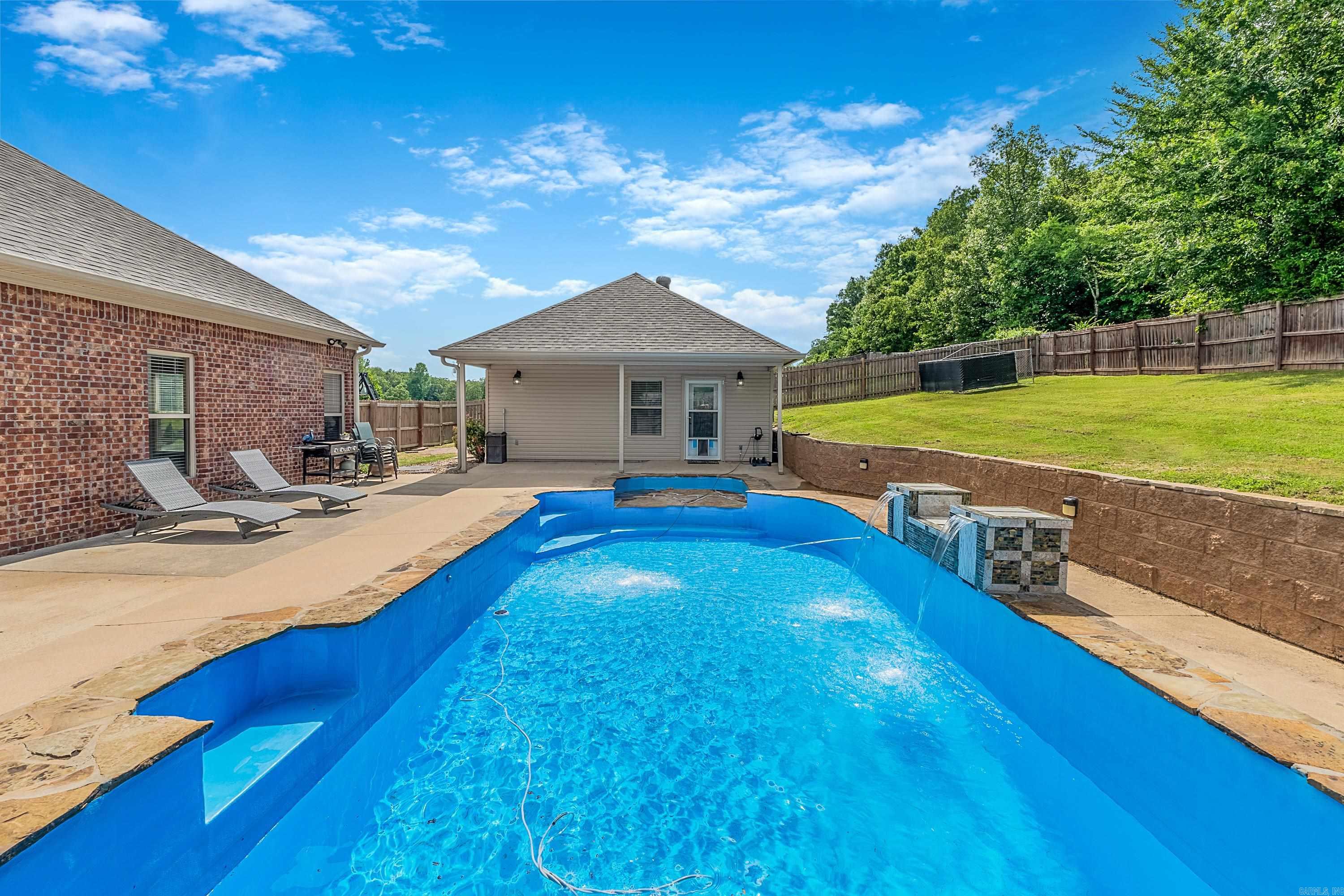 NORTH RIDGE - Residential