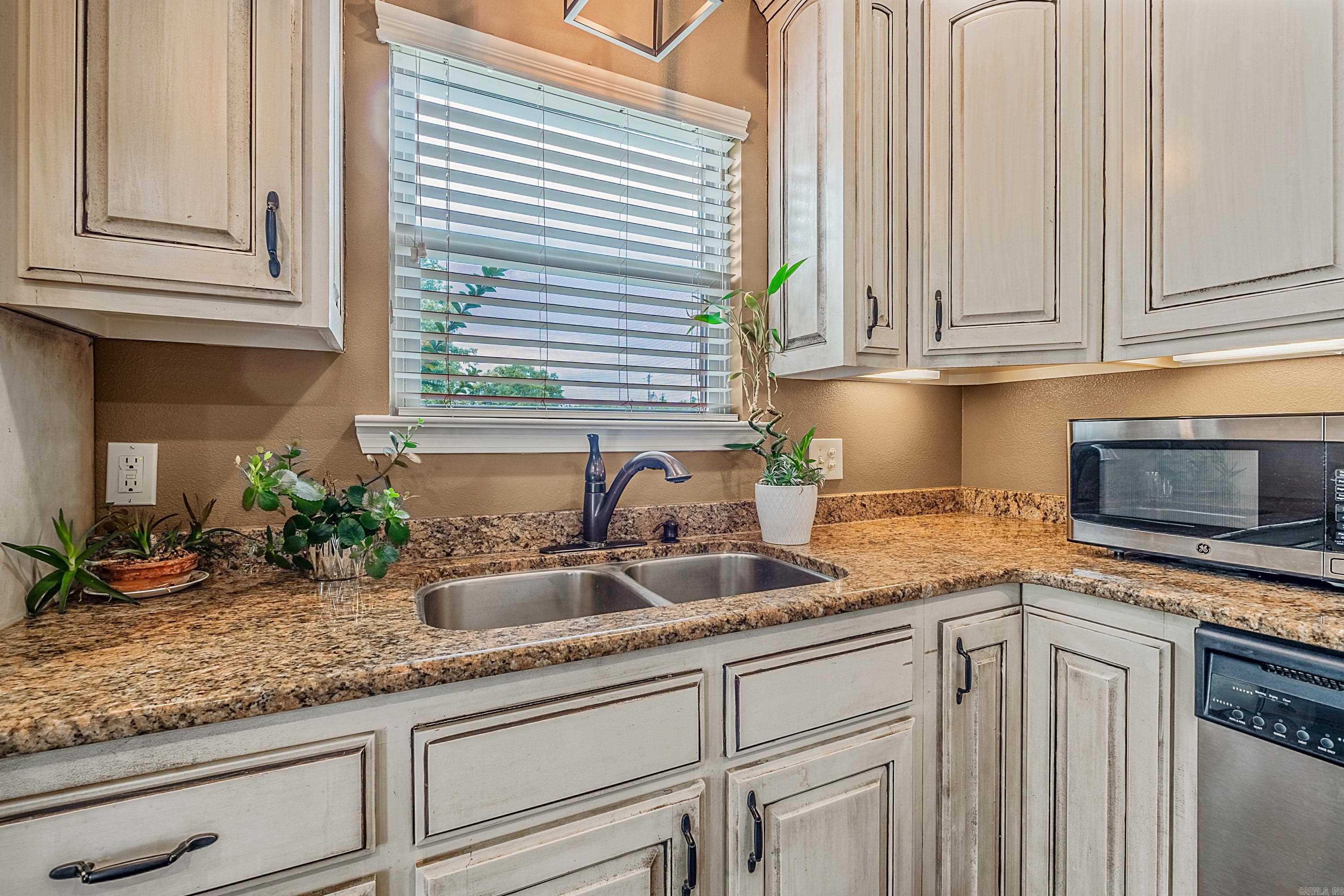 NORTH RIDGE - Residential