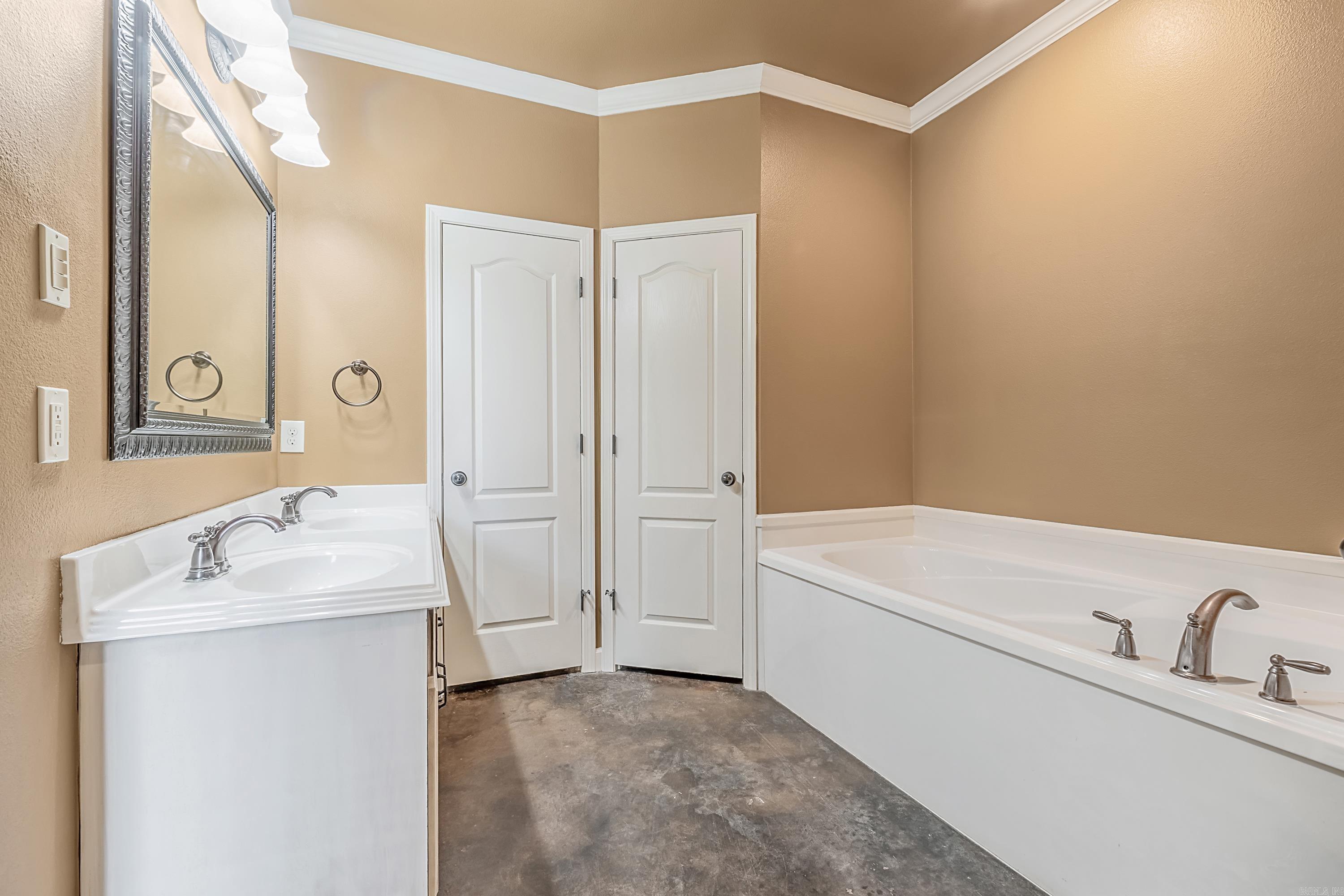 NORTH RIDGE - Residential