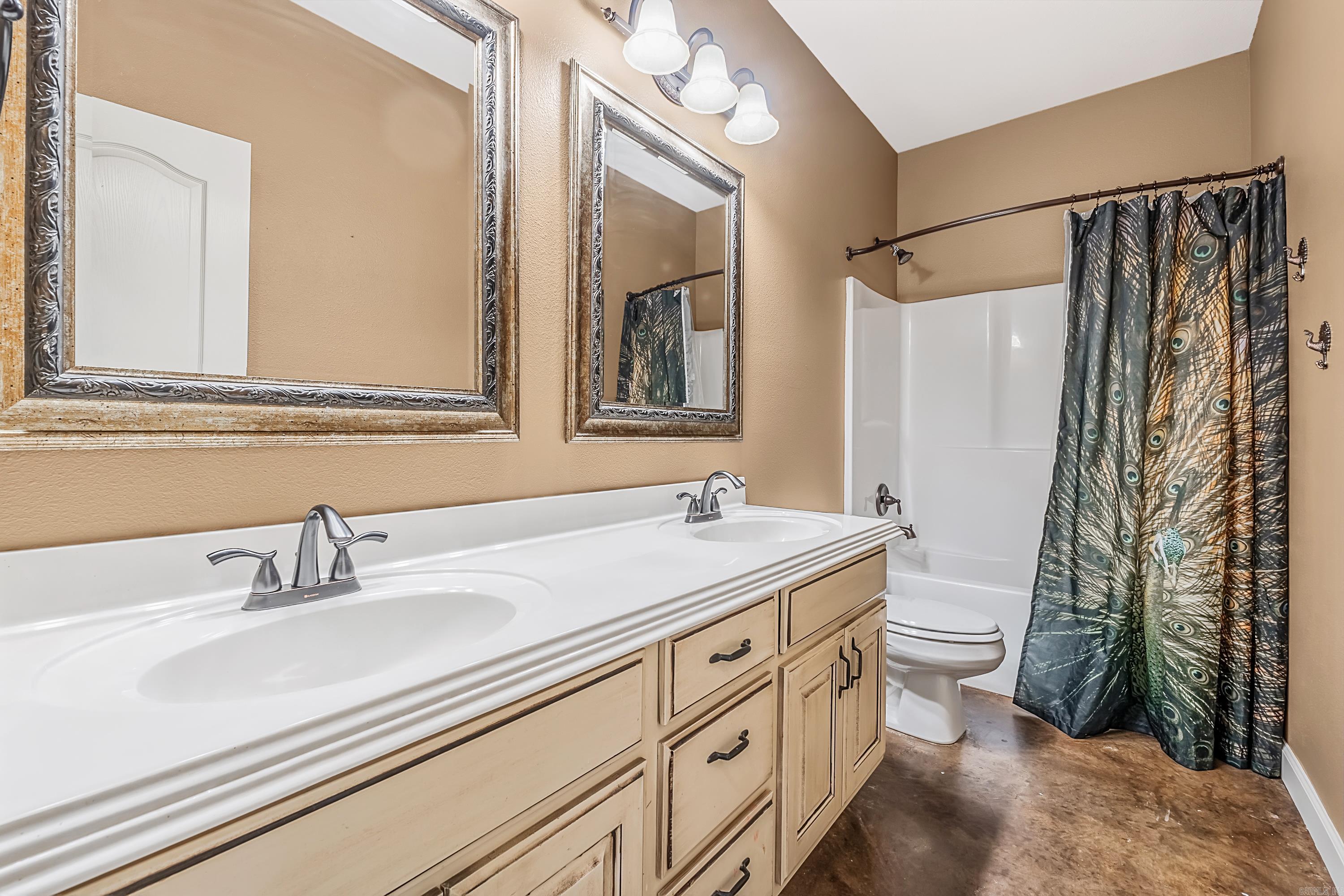 NORTH RIDGE - Residential