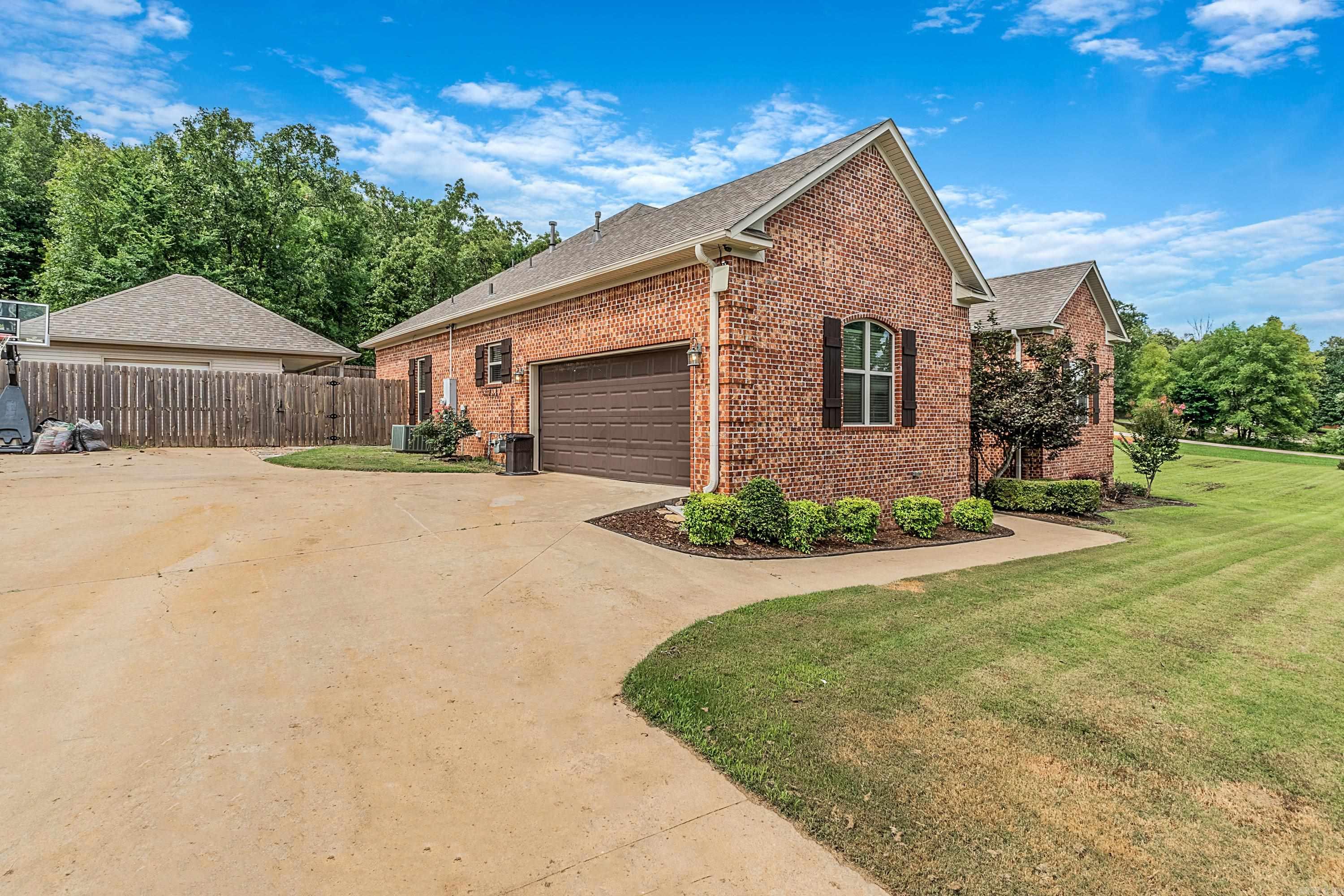 NORTH RIDGE - Residential